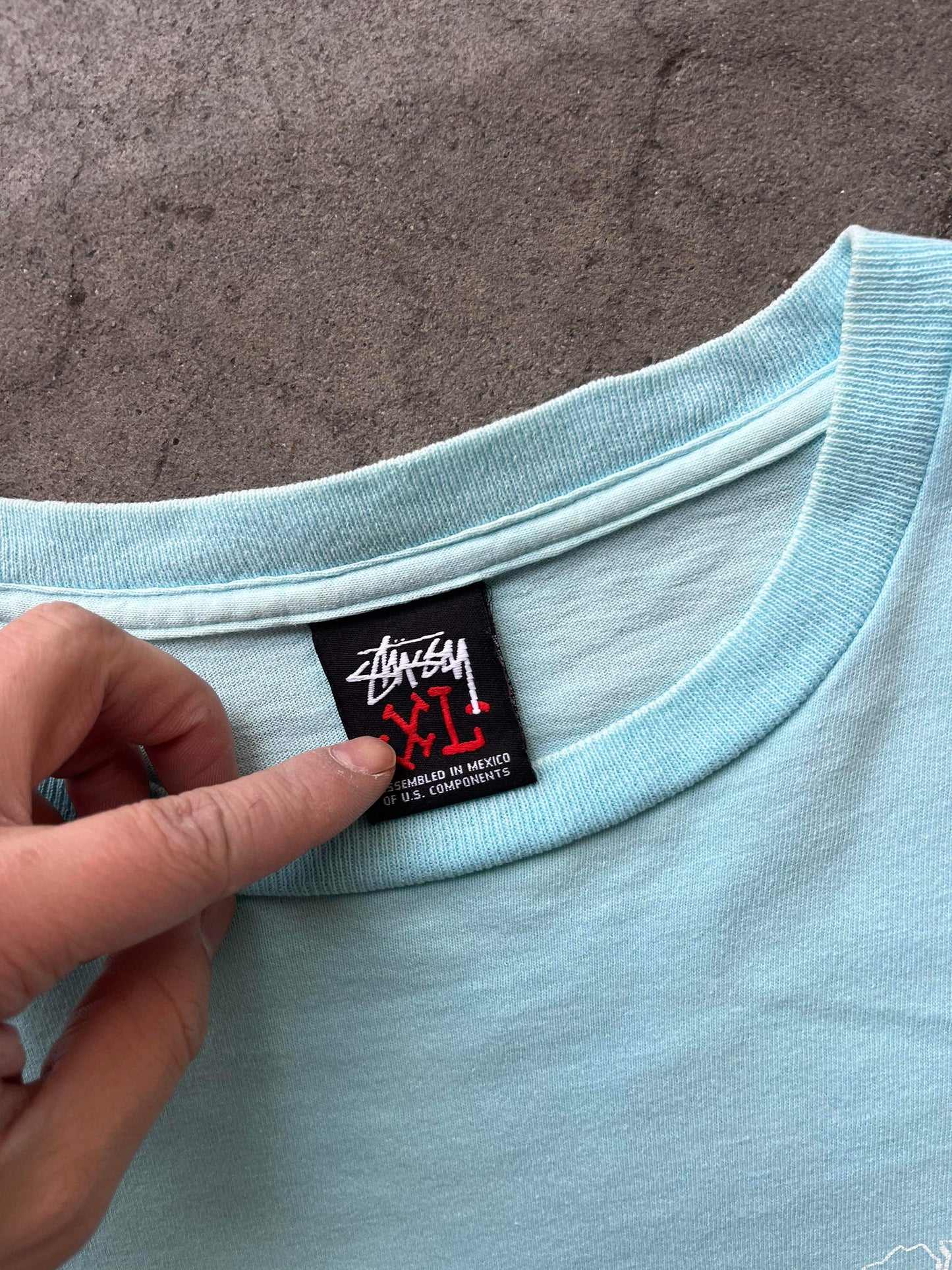 (XL) Early 00’s Stussy Dragon Surfer
