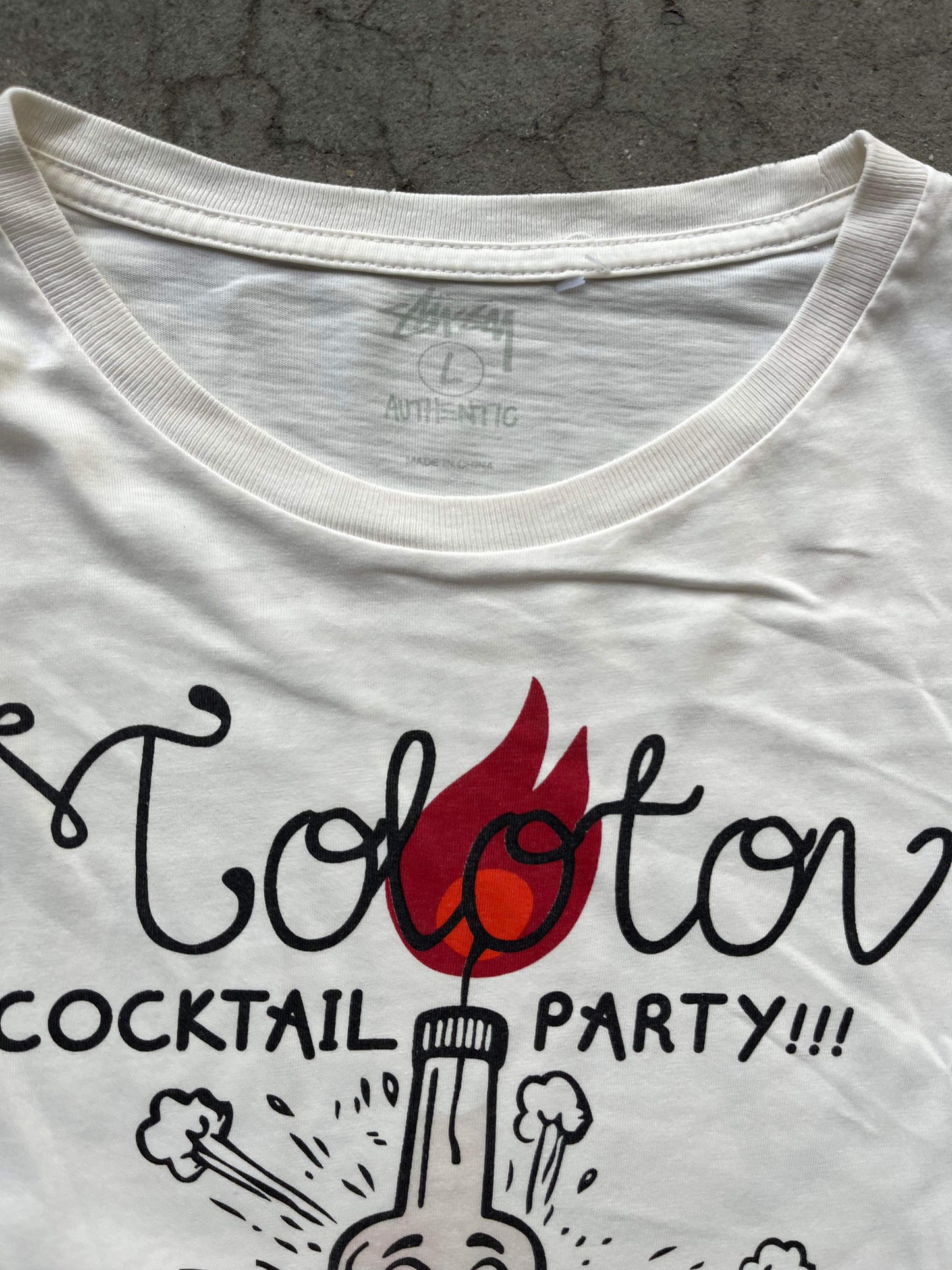 (L) Stussy 30th Birthday Tee