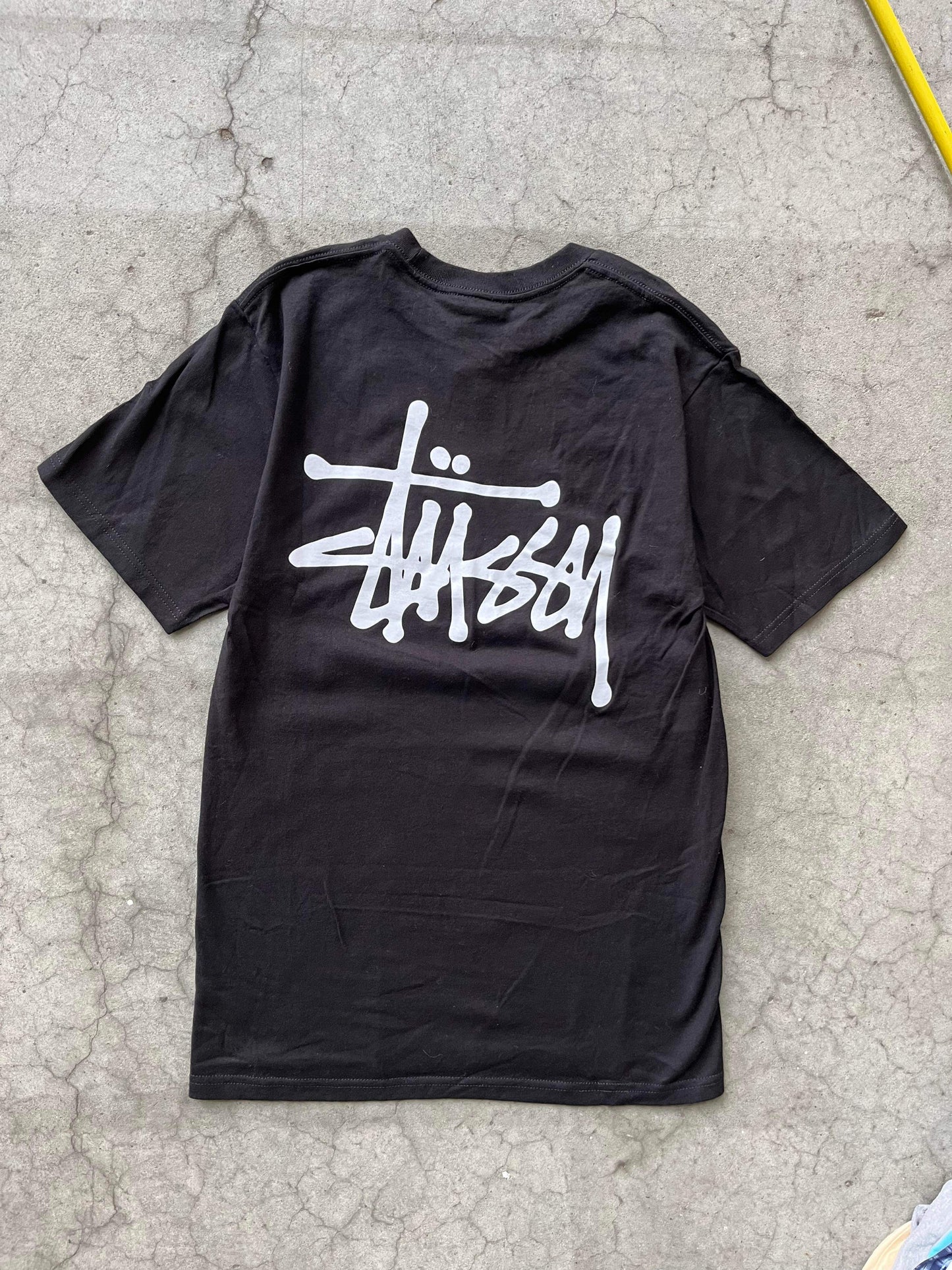 (S/M) BNWT Stussy Script Tee
