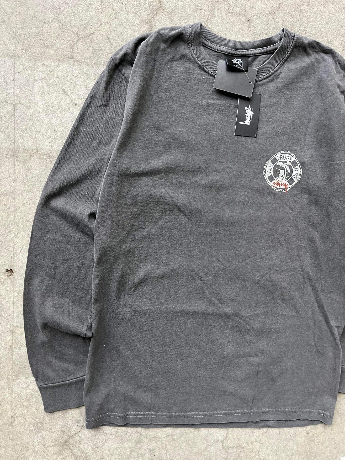(S) BNWT Stussy Skulls LS Tee