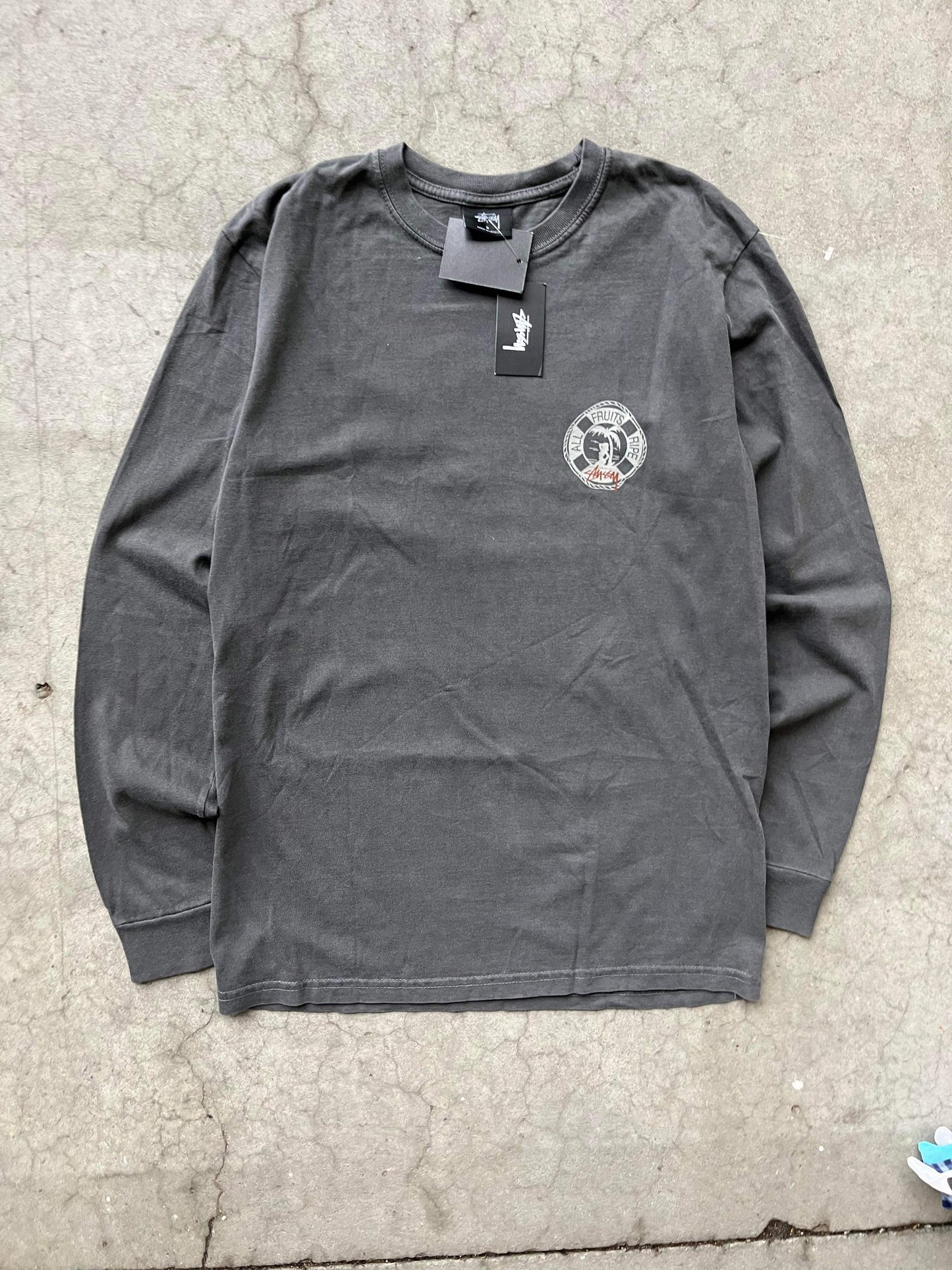 (S) BNWT Stussy Skulls LS Tee