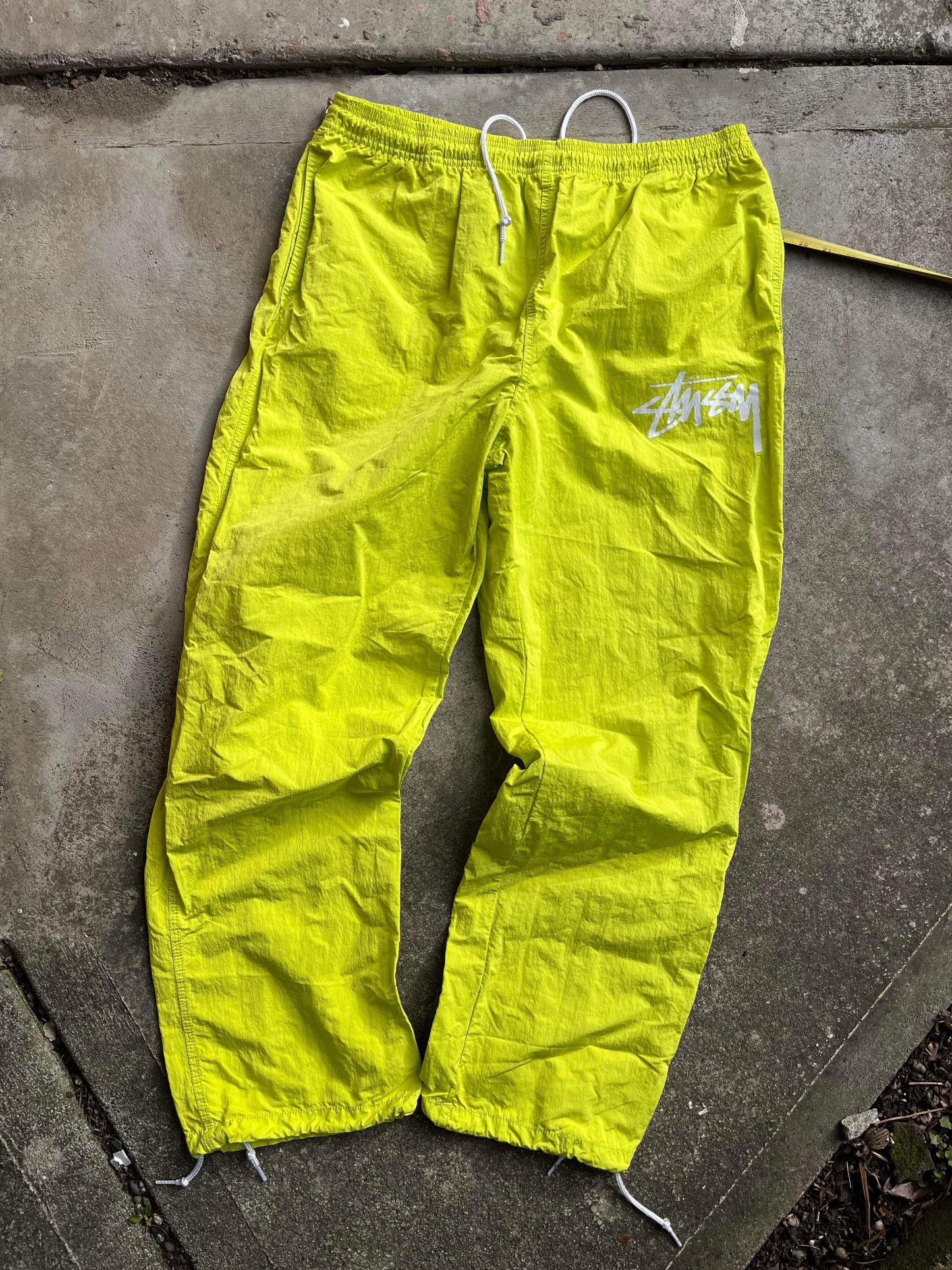 (34”) Stussy x Nike Neon Green Windbreaker Parachutes