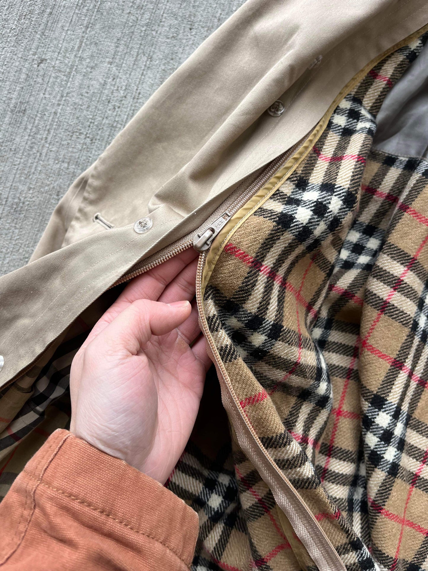 (M) 1980s Burberry Trench Coat