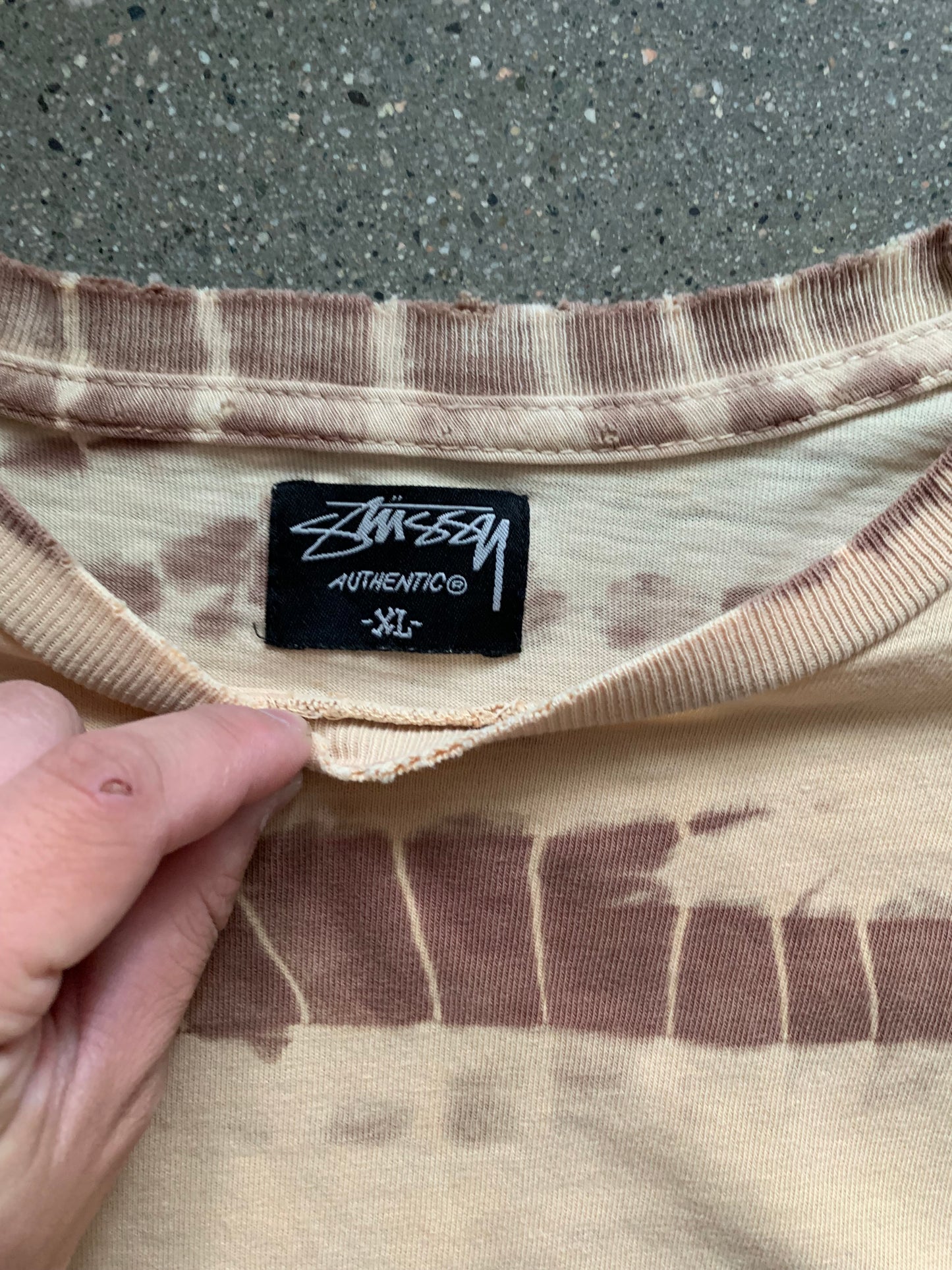 (XL/2X) 2000s Stussy Cream Bleached Tee
