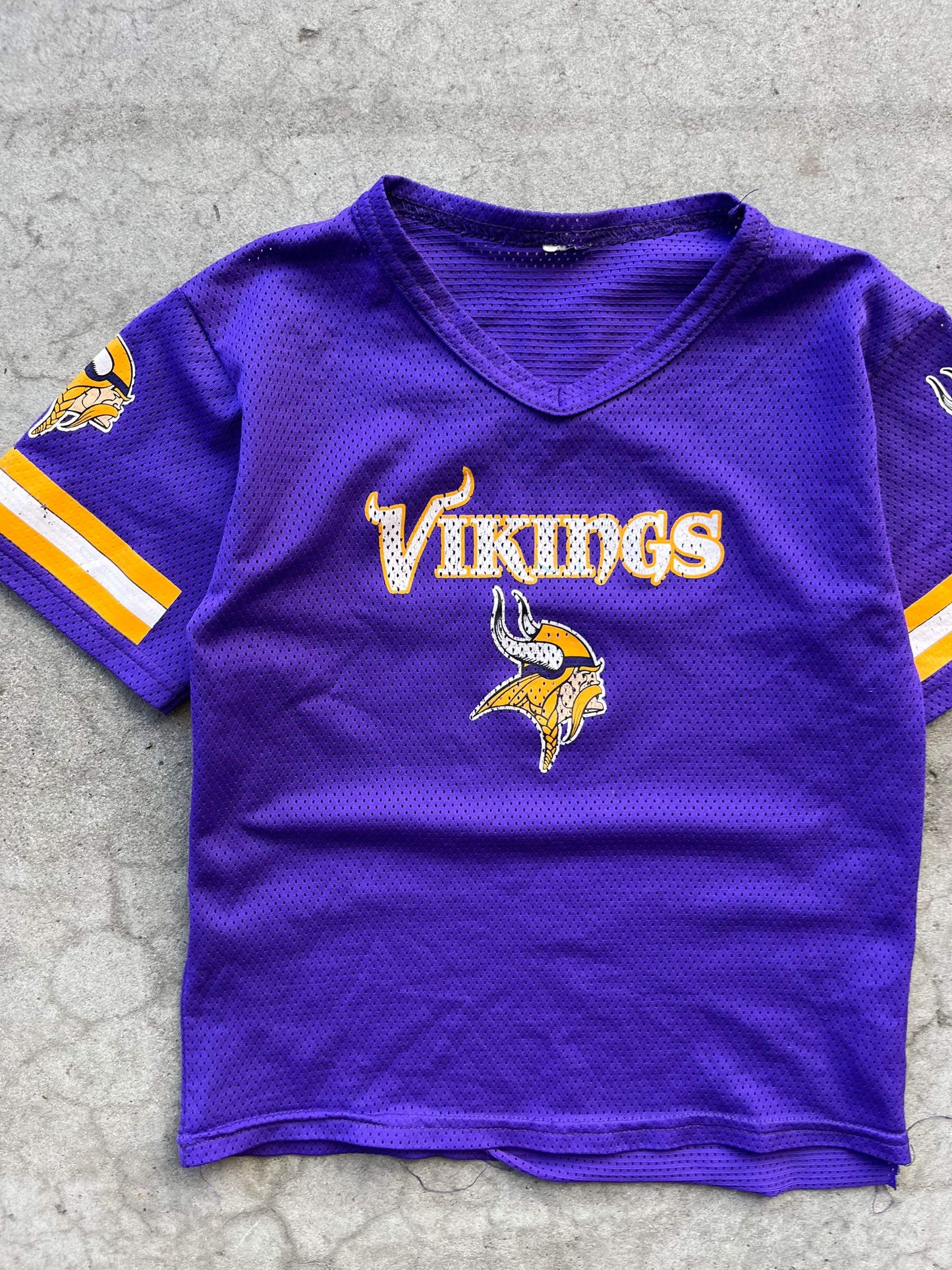 ) (XXS) Vintage Minnesota Vikings Baby Tee Style Jersey