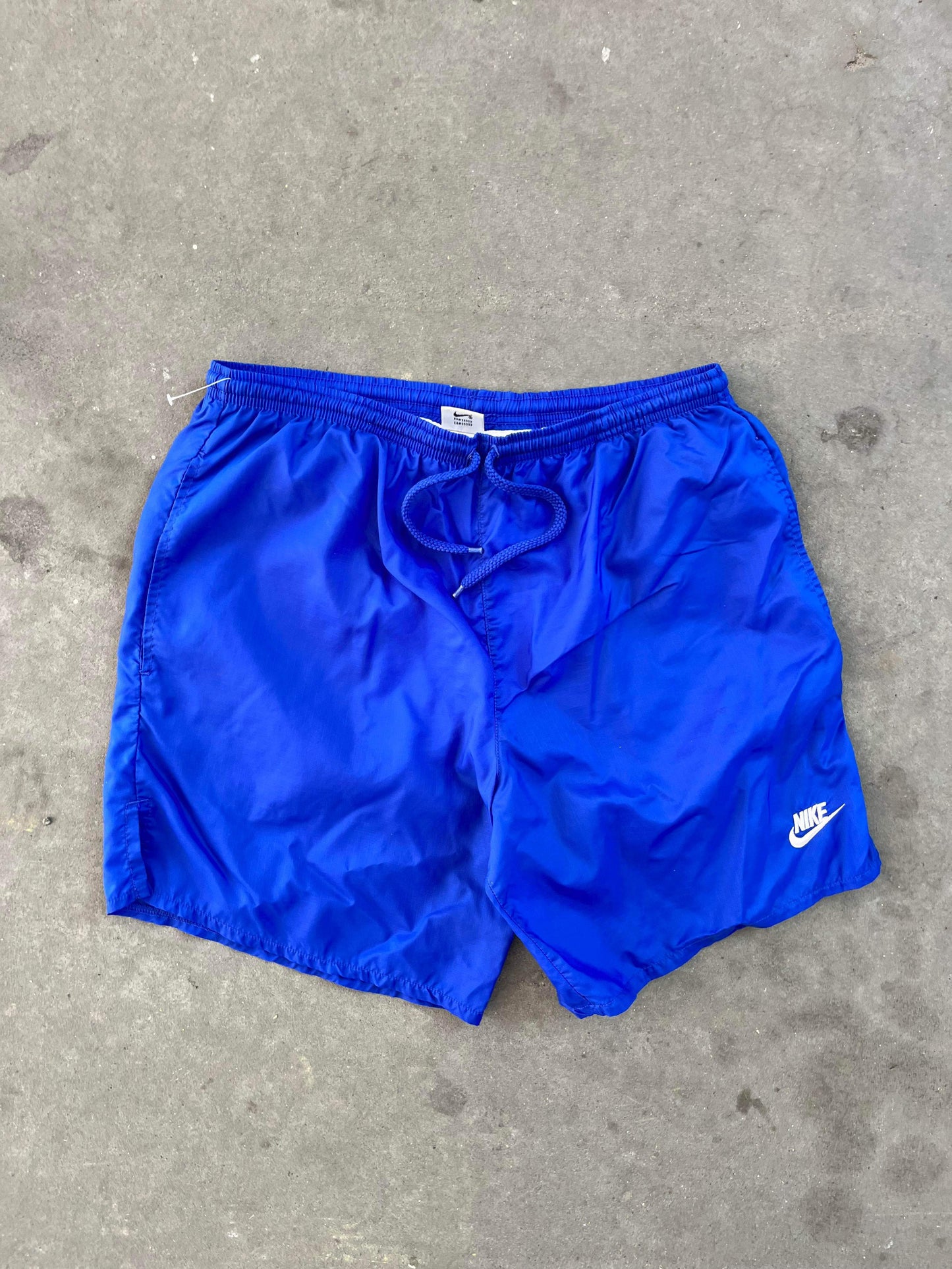 (M) 90’s Nike Blue Shorts