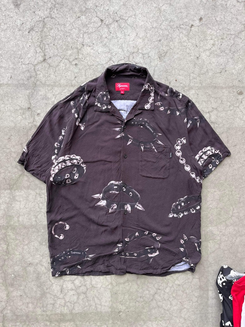 (XL/2X) Supreme Studded Collars Rayon Tee