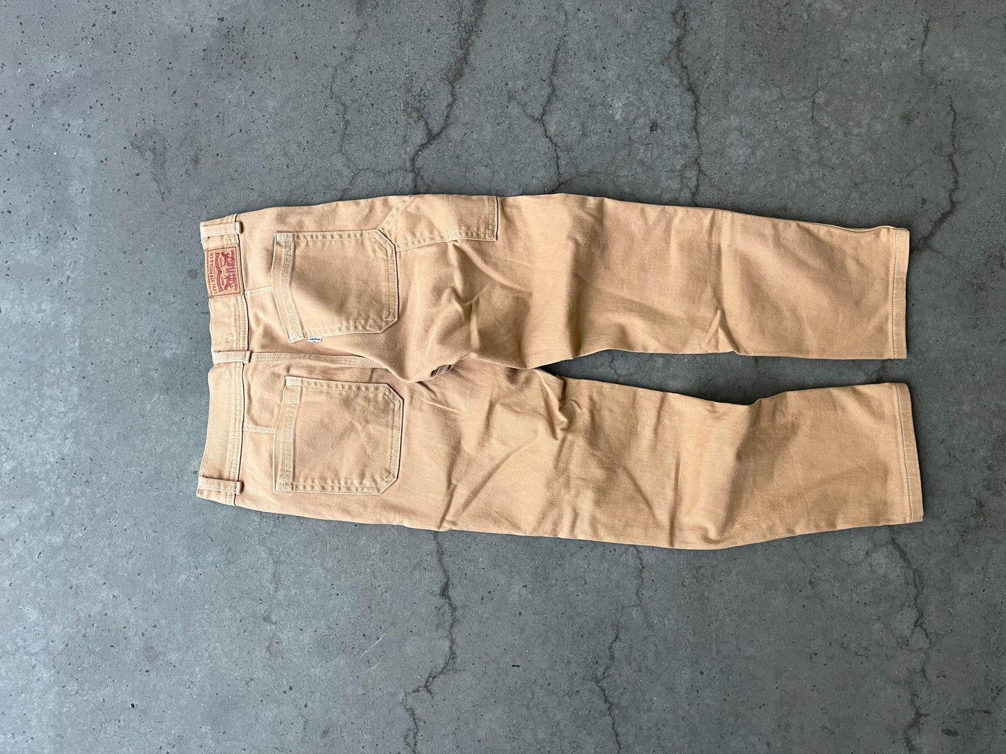 (27”) Levi’s Carpenter Pants