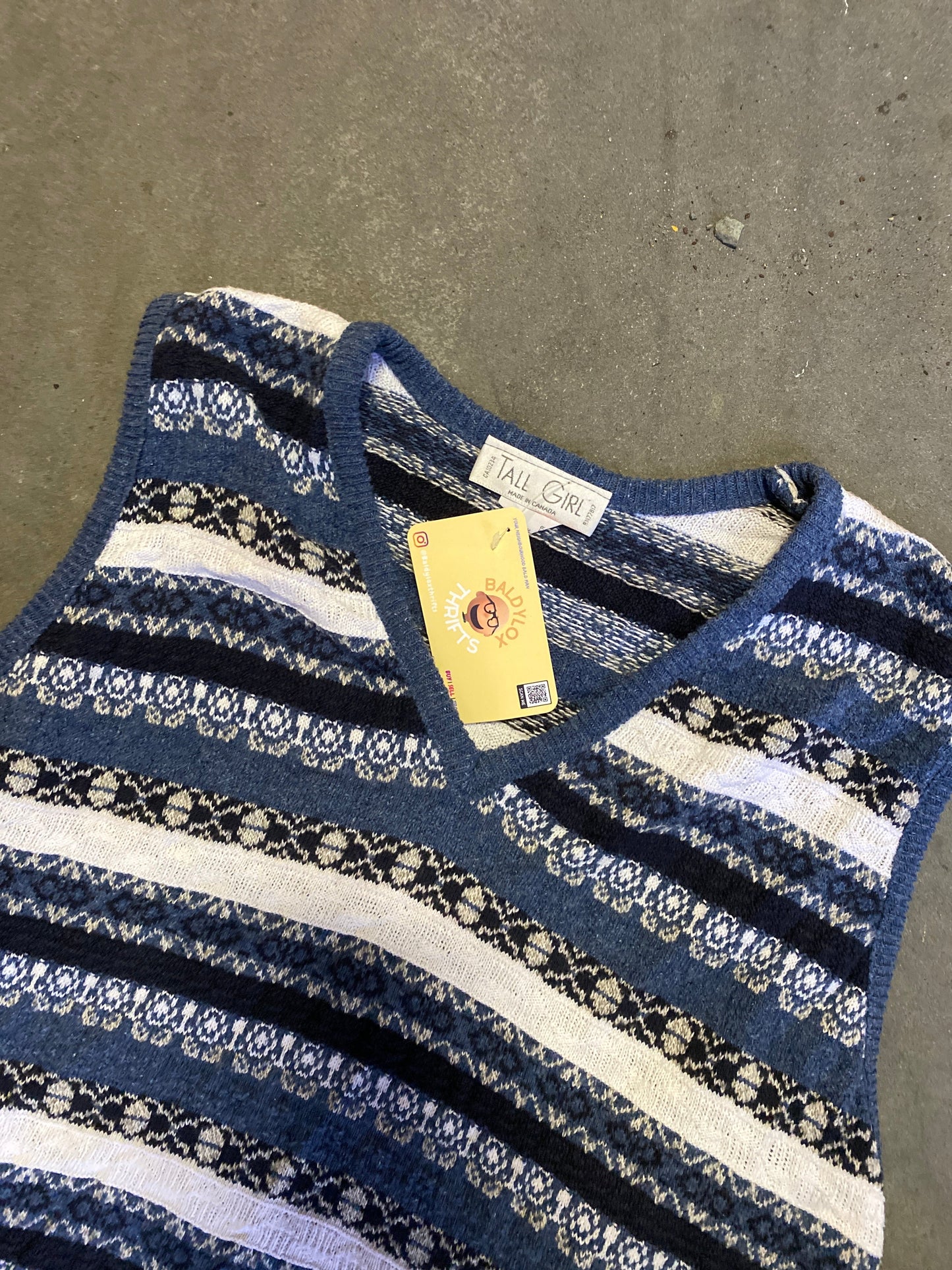 ~ (M) 90’s Textured Vest Knit