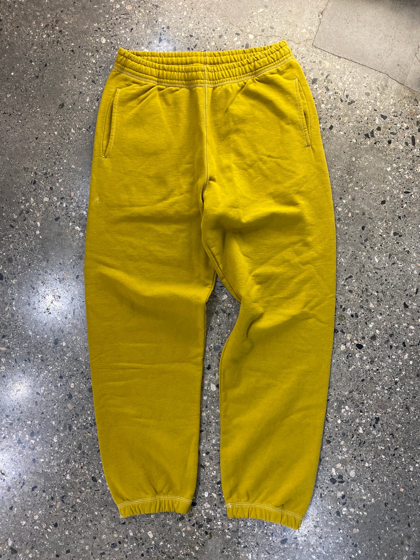 (M) Stussy Yellow Workwear Sweatpants