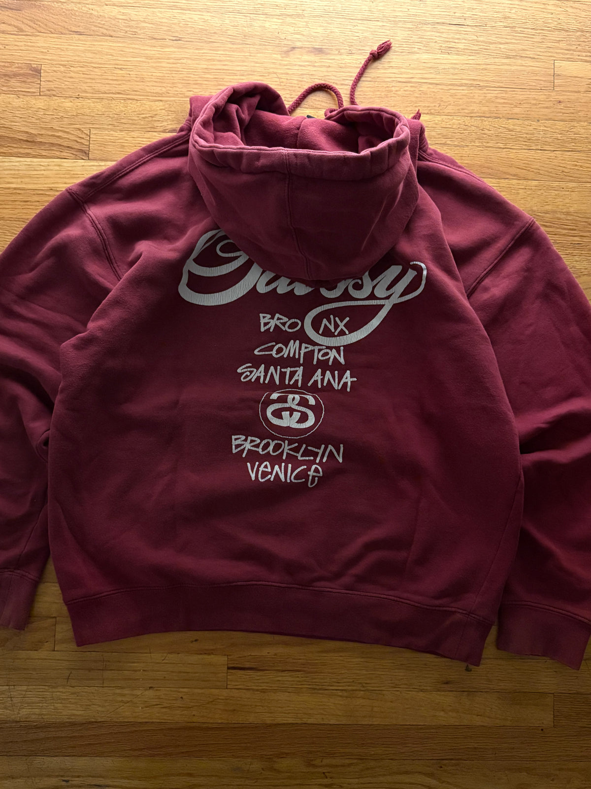 (S/M) Stussy World tour hoodie