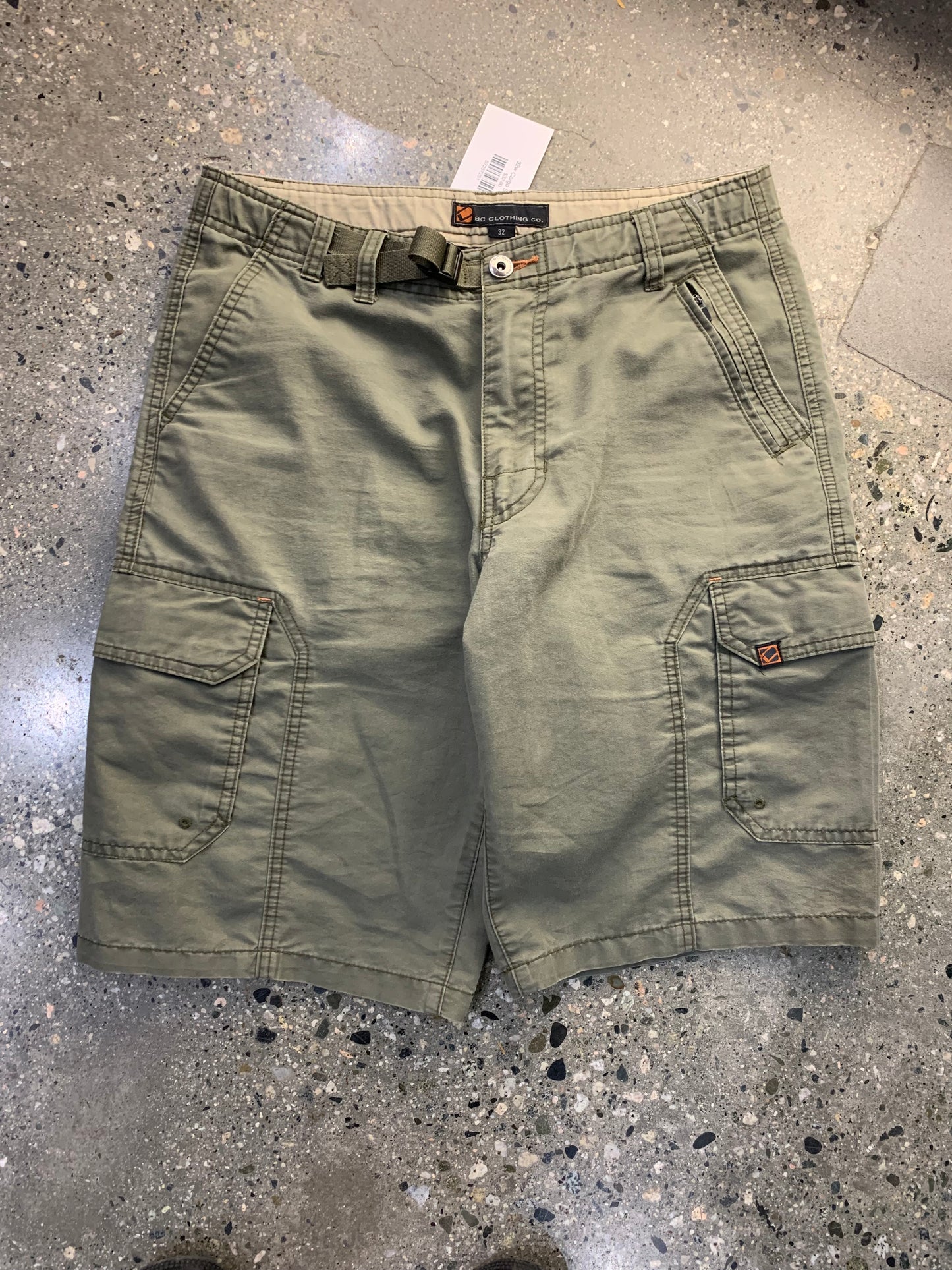 32w Cargo Shorts