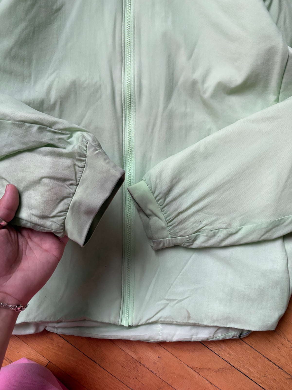(L) Mint Green Proton LT Arcteryx Hoody