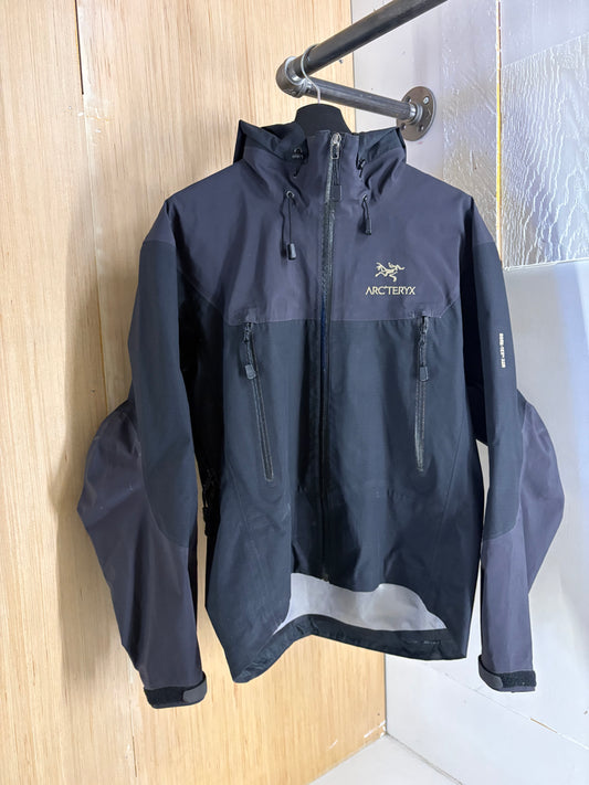 (Mens XL) 2000s Arcteryx Beta Paclite Goretex Jacket