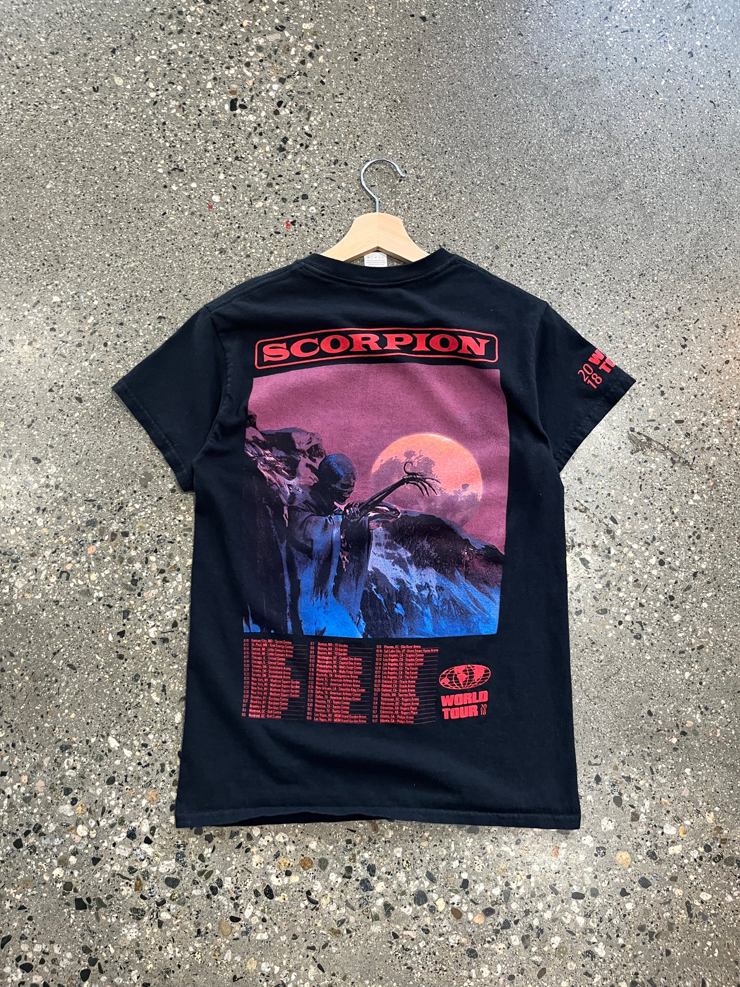 (S) Drake Scorpion Tour Tee