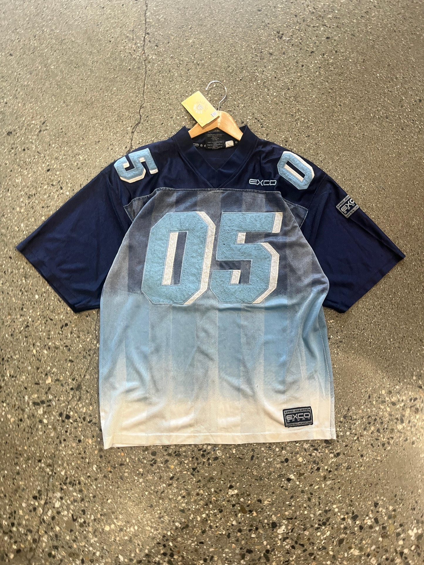 (L) Exco Gradient Football Jersey ( Stains )
