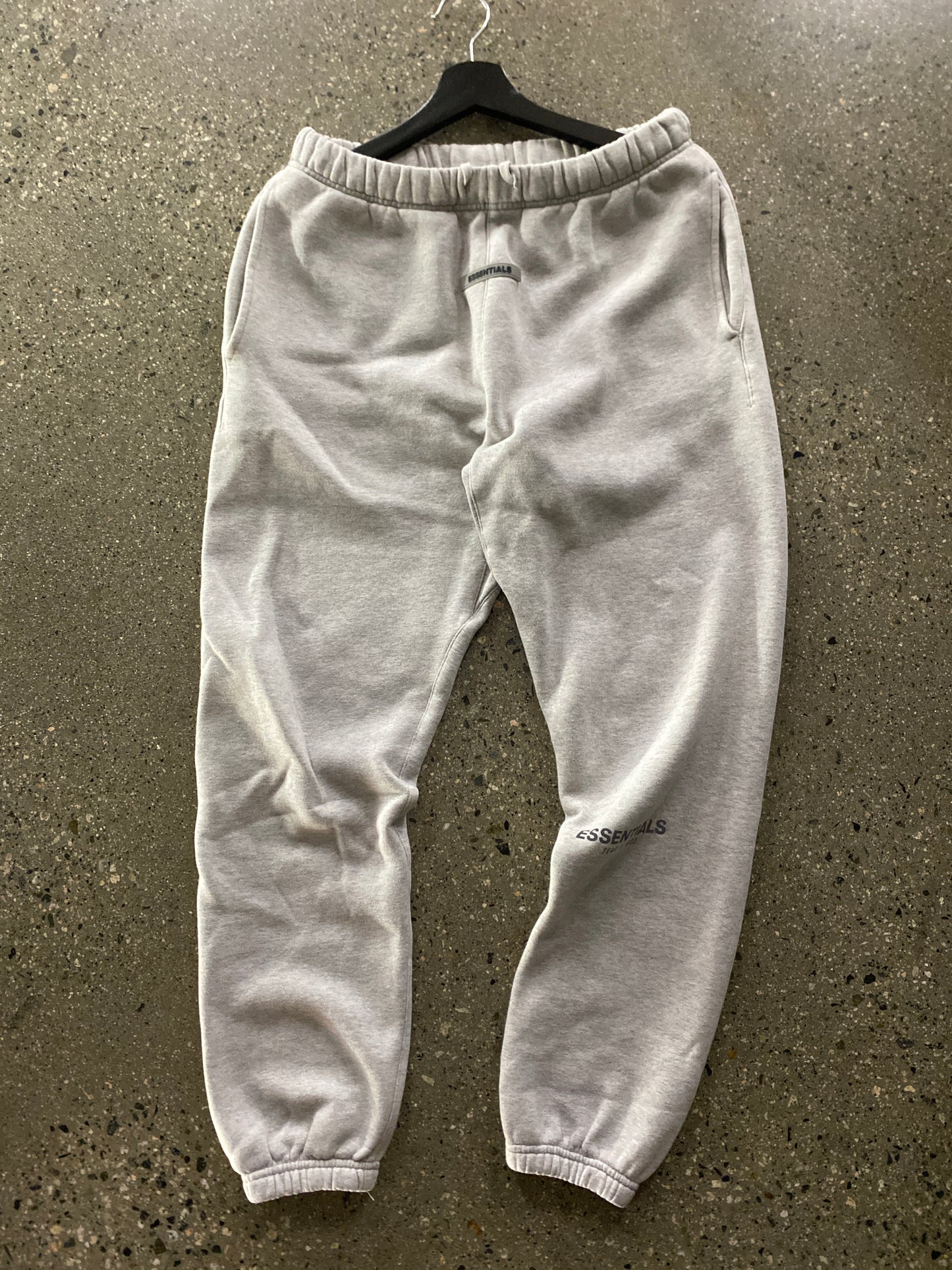(M) Essentials Fear of God Grey Sweatpants