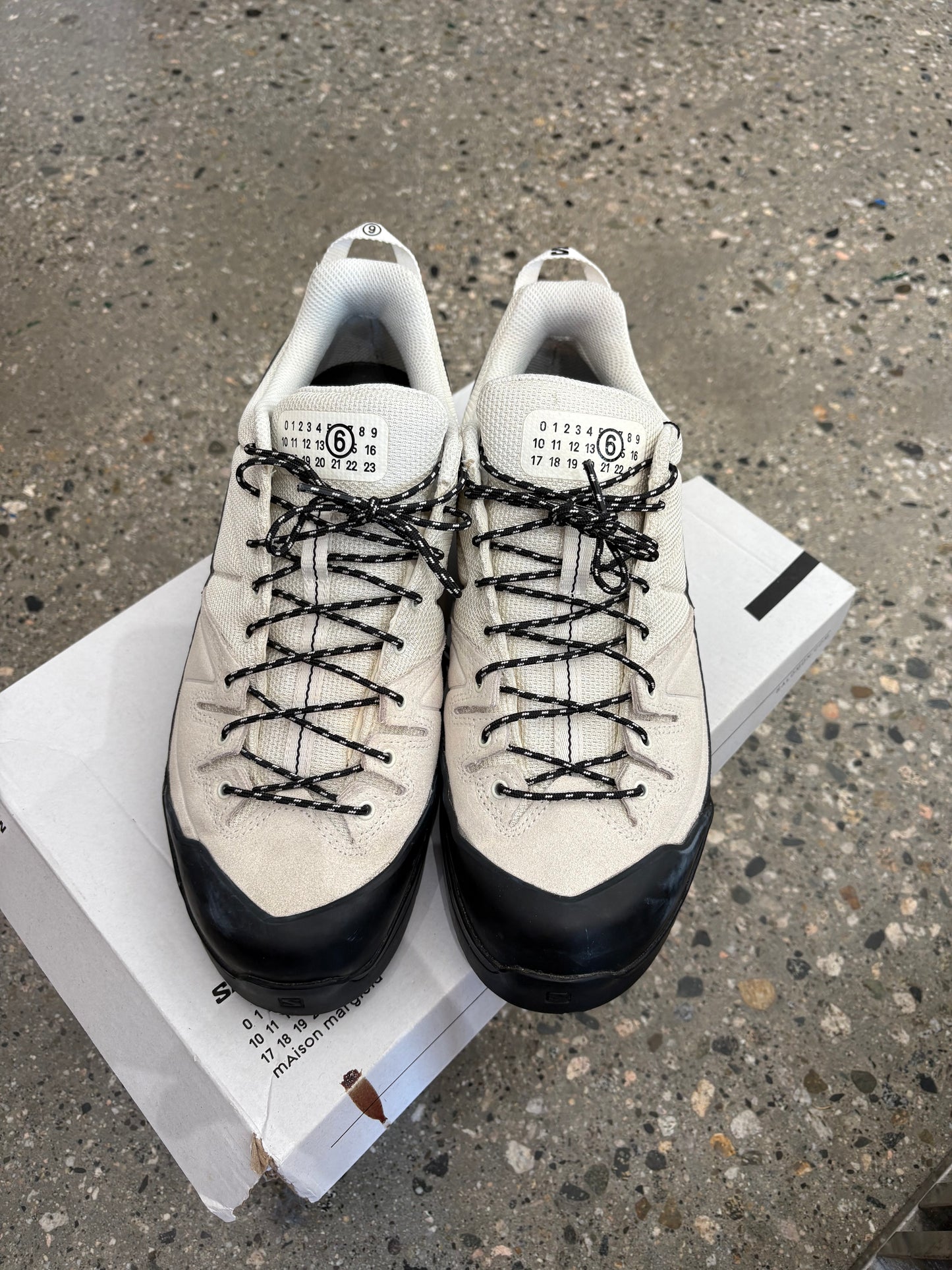 US 9.5 Salomon x Margiela