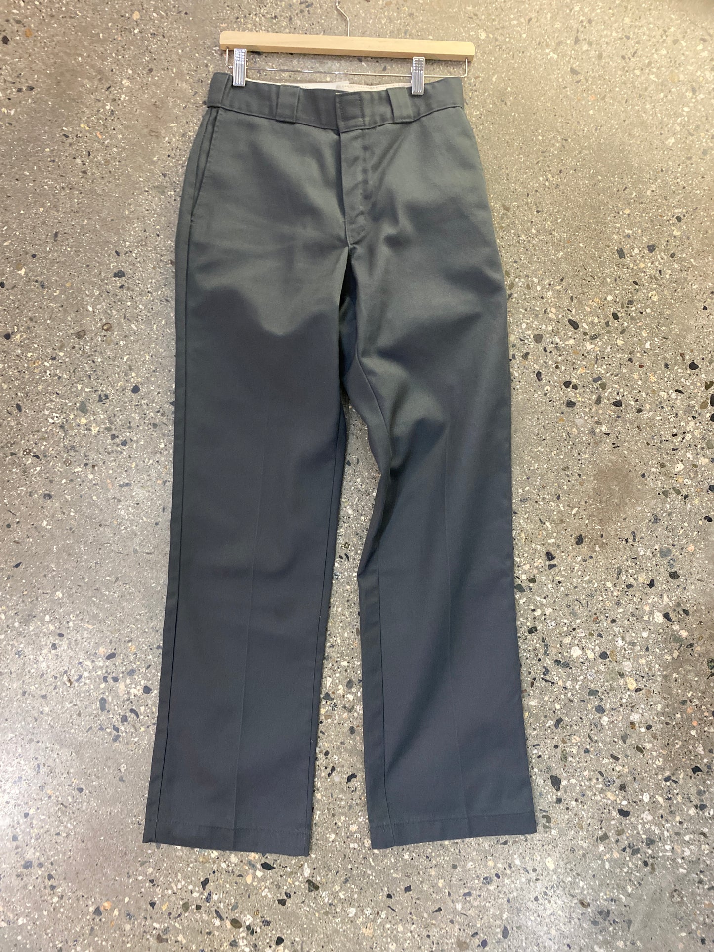 (28”) Dickies Uniforms