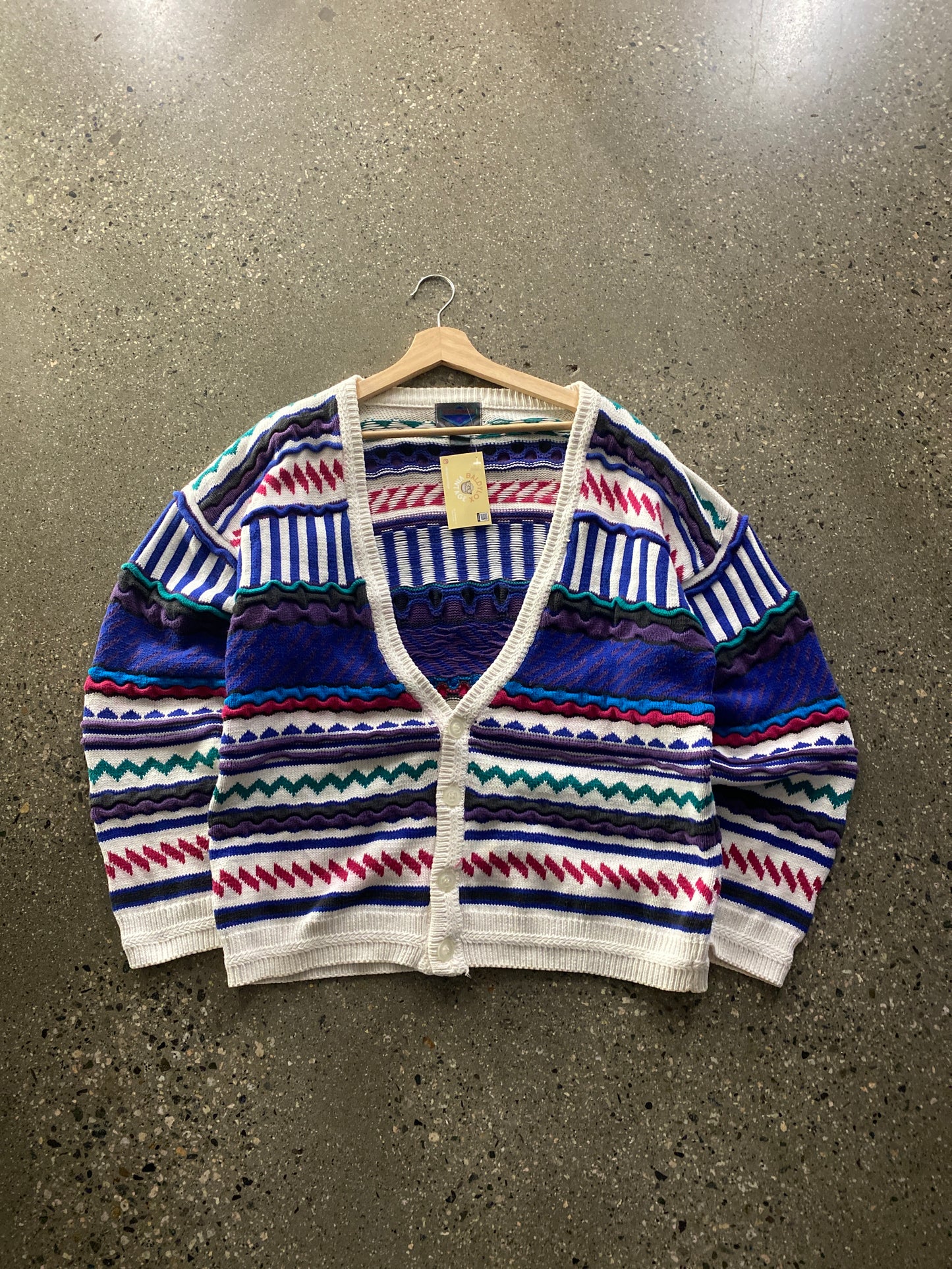 (M/L) Etchings 3D Knit Cardigan