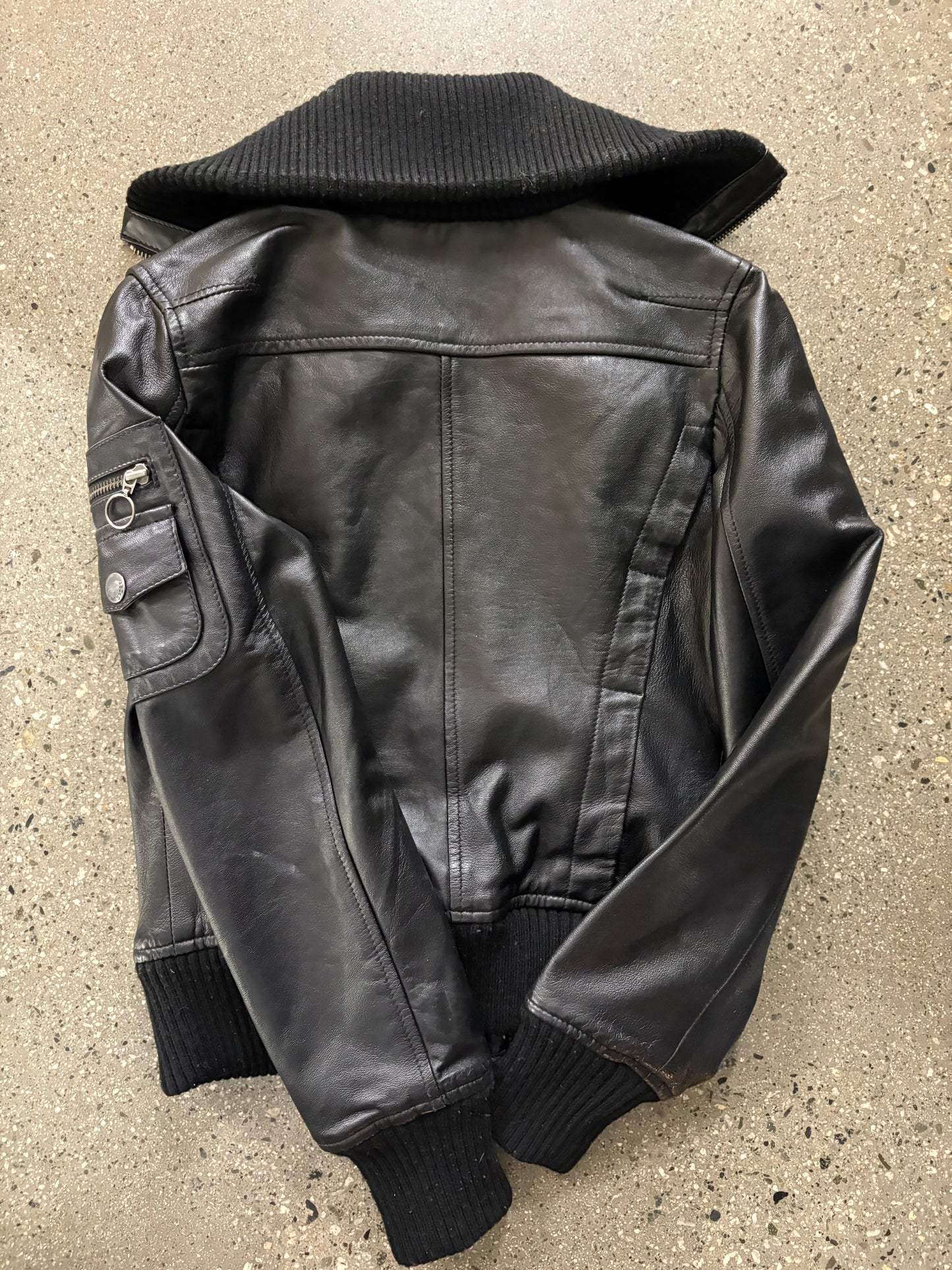 (XS) Multipocket Genuine Leather