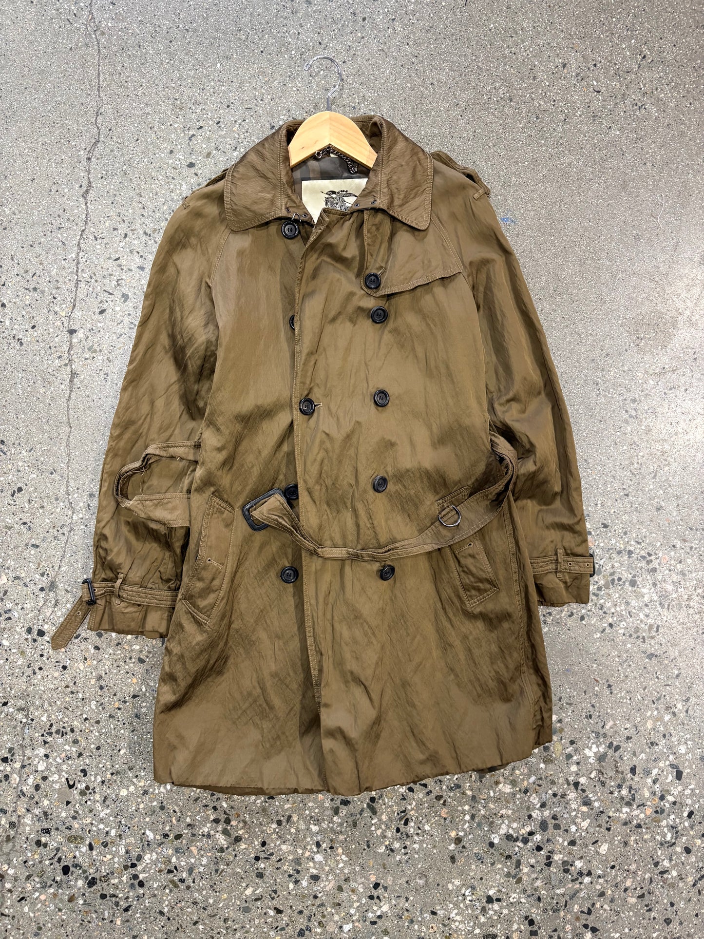 (S) Older Burberry Olive Trench