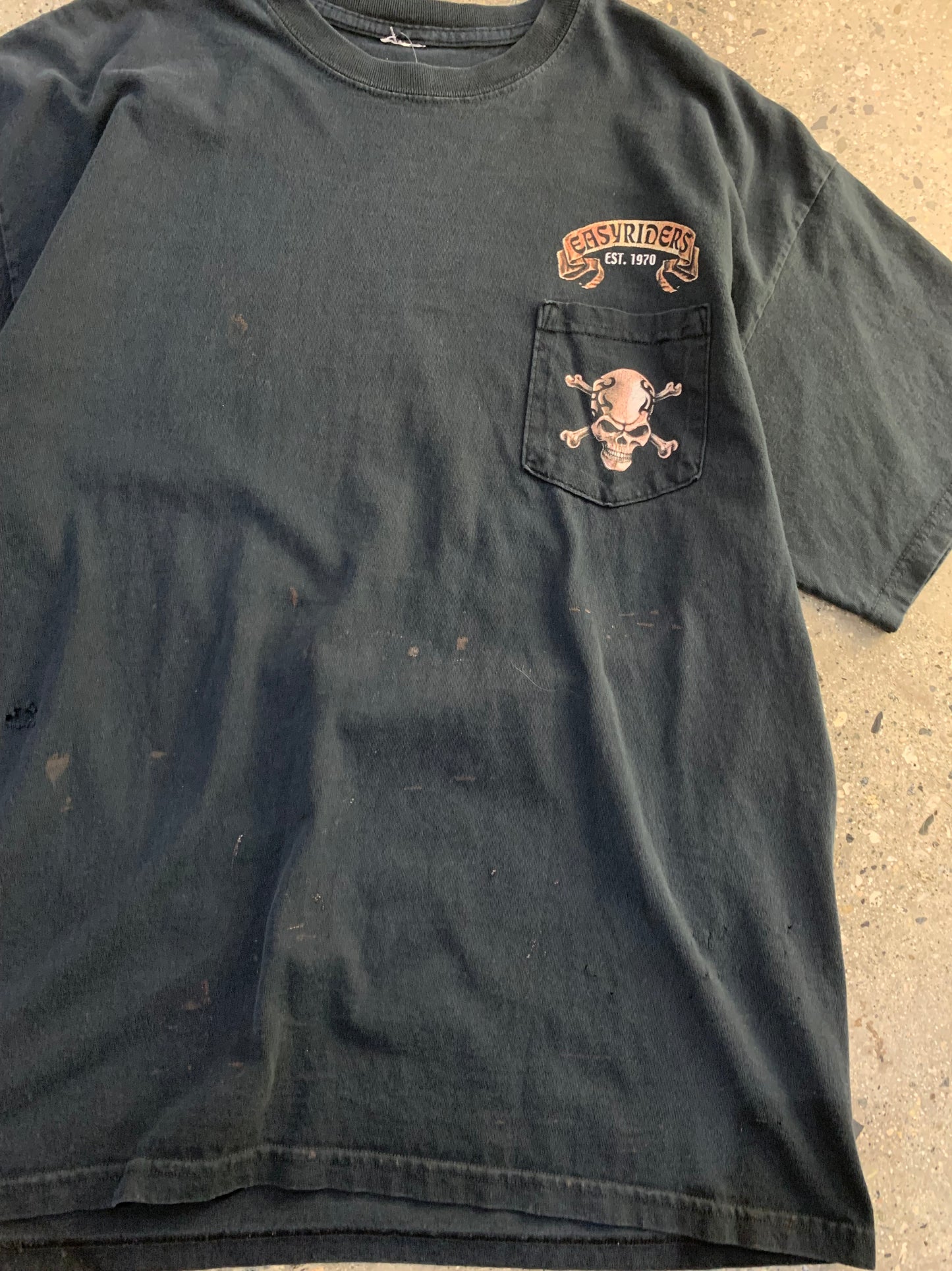 (L) Distressed Easy Riders Tee