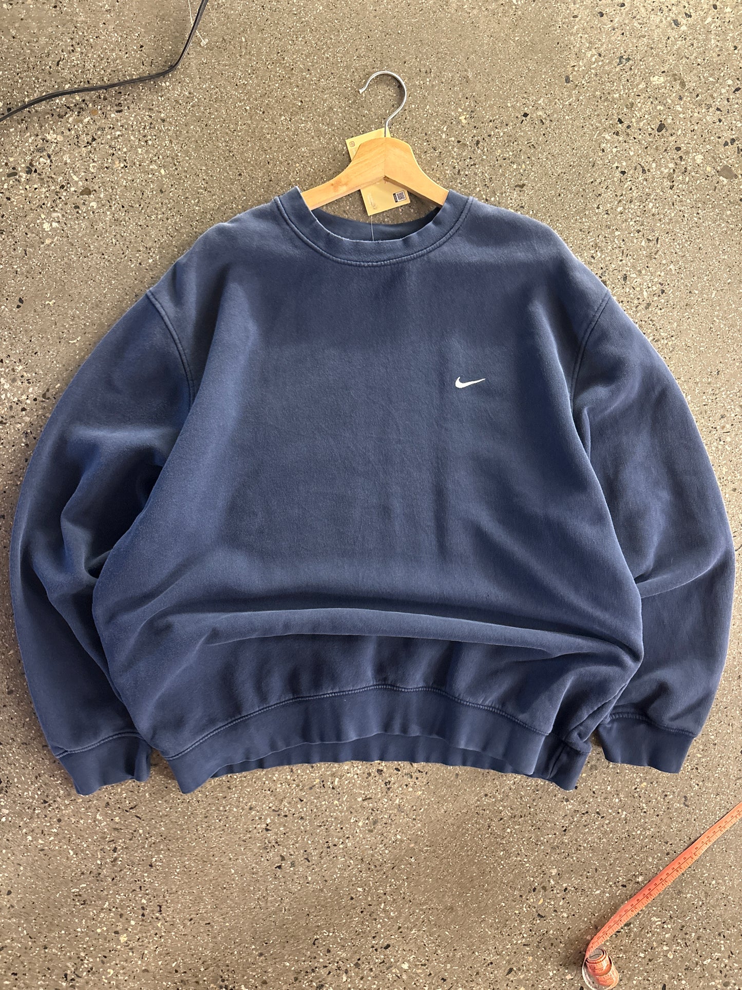 (XL) 2000s Navy Nike Swoosh Crewneck