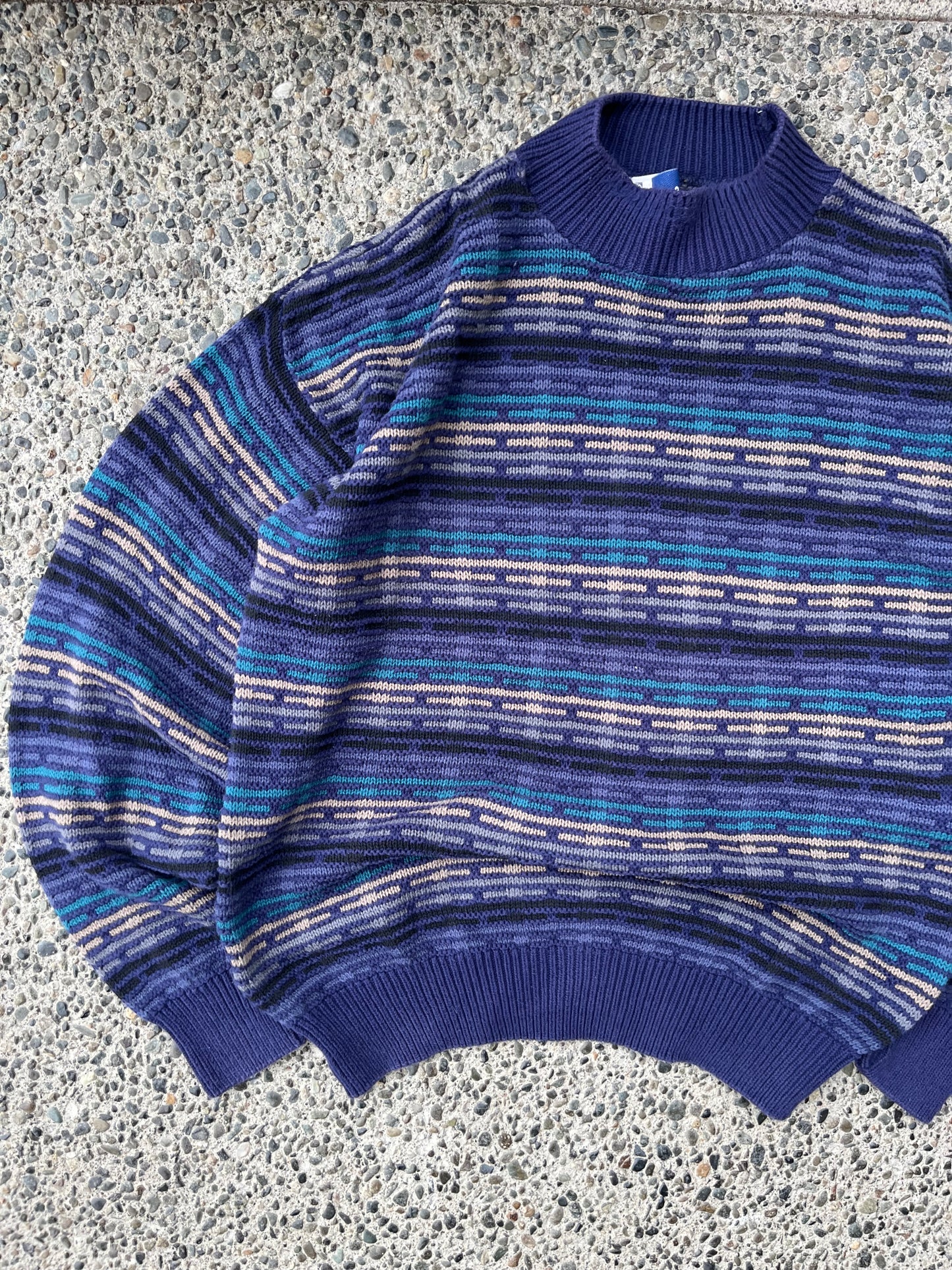 (M/L) 90s Textured 3D Knitwear