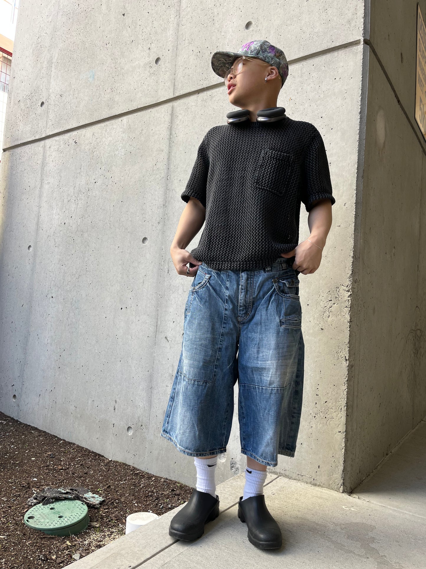 (36”) Y2K Coogi Baggy Jorts