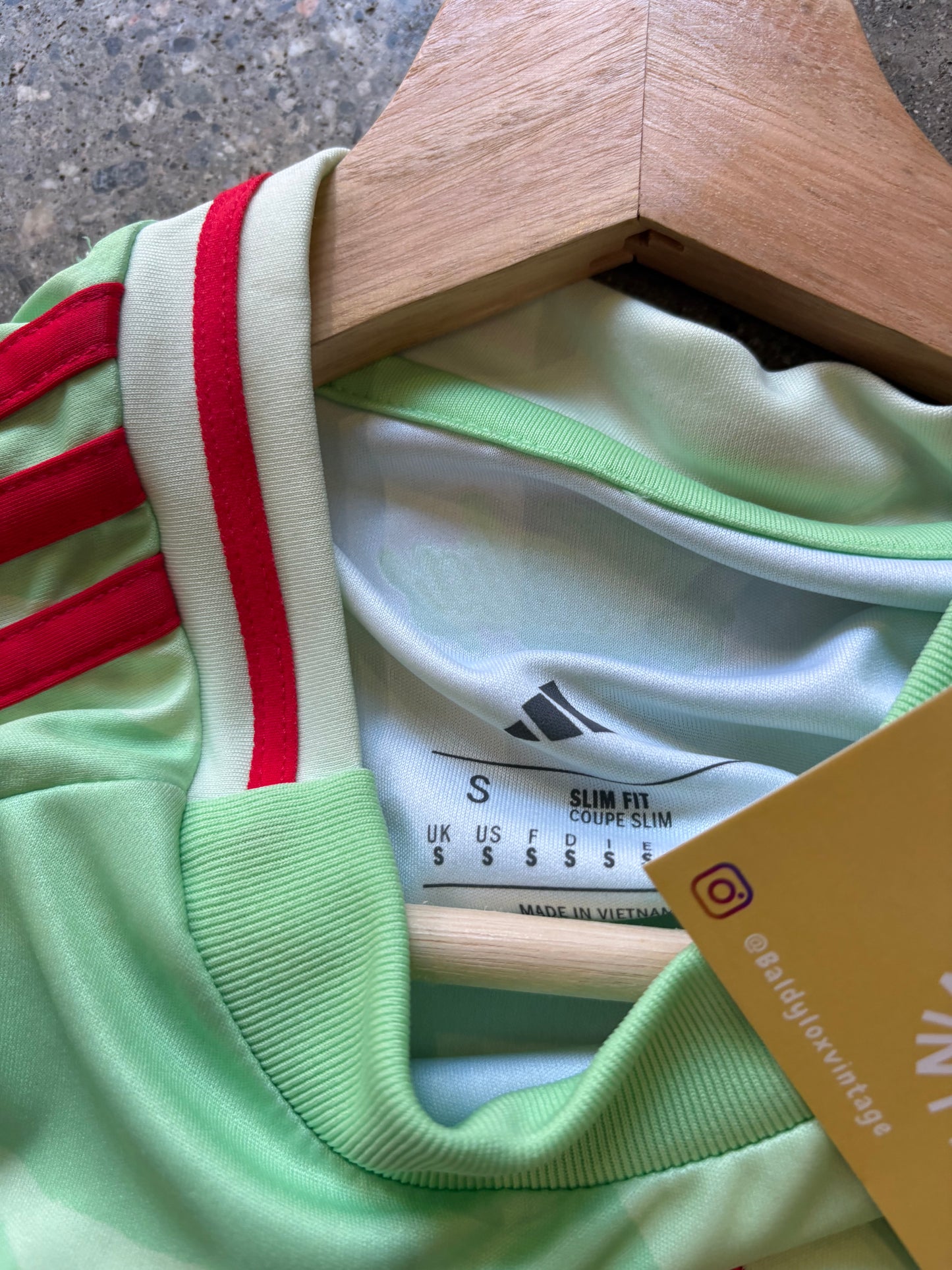 (S/M) Italy BRAND NEW 2025 away jersey