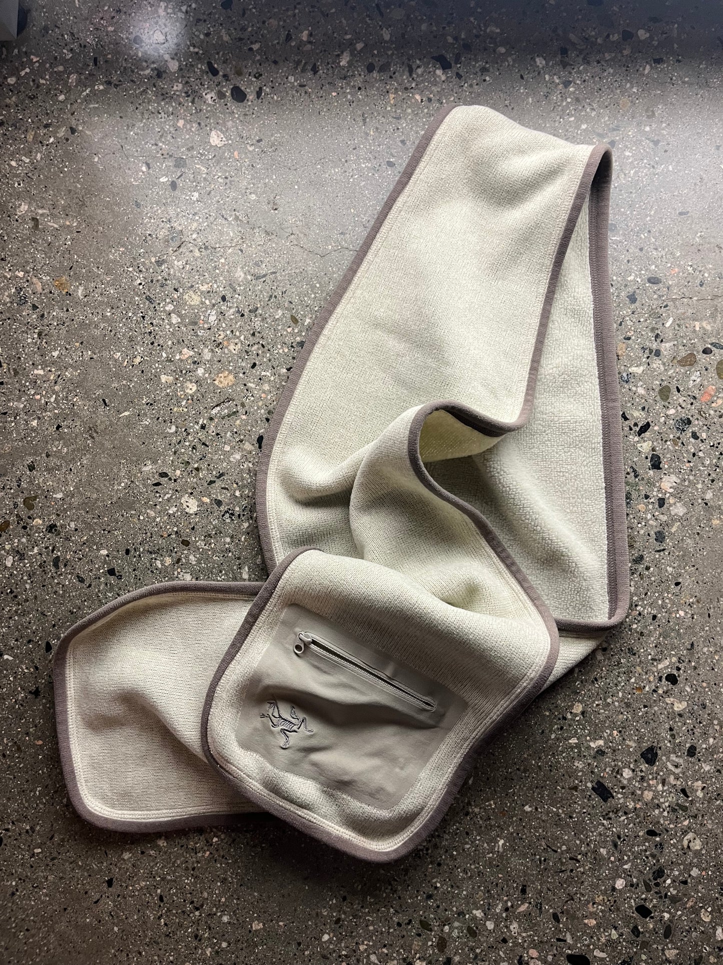 (OS) Vintage Arc’teryx Polartec Fleece Scarf
