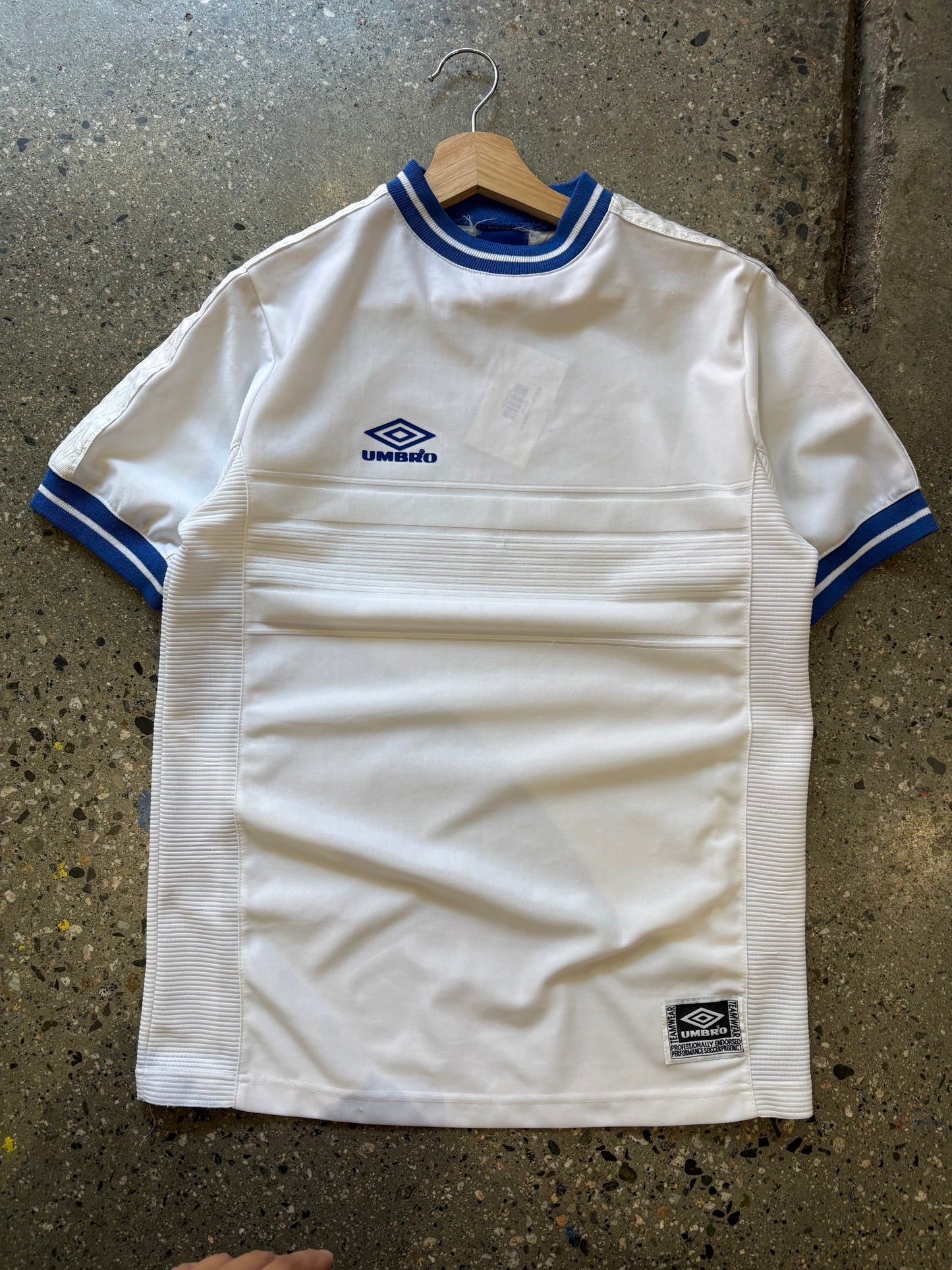 (S/M) 90s Umbro blank kit