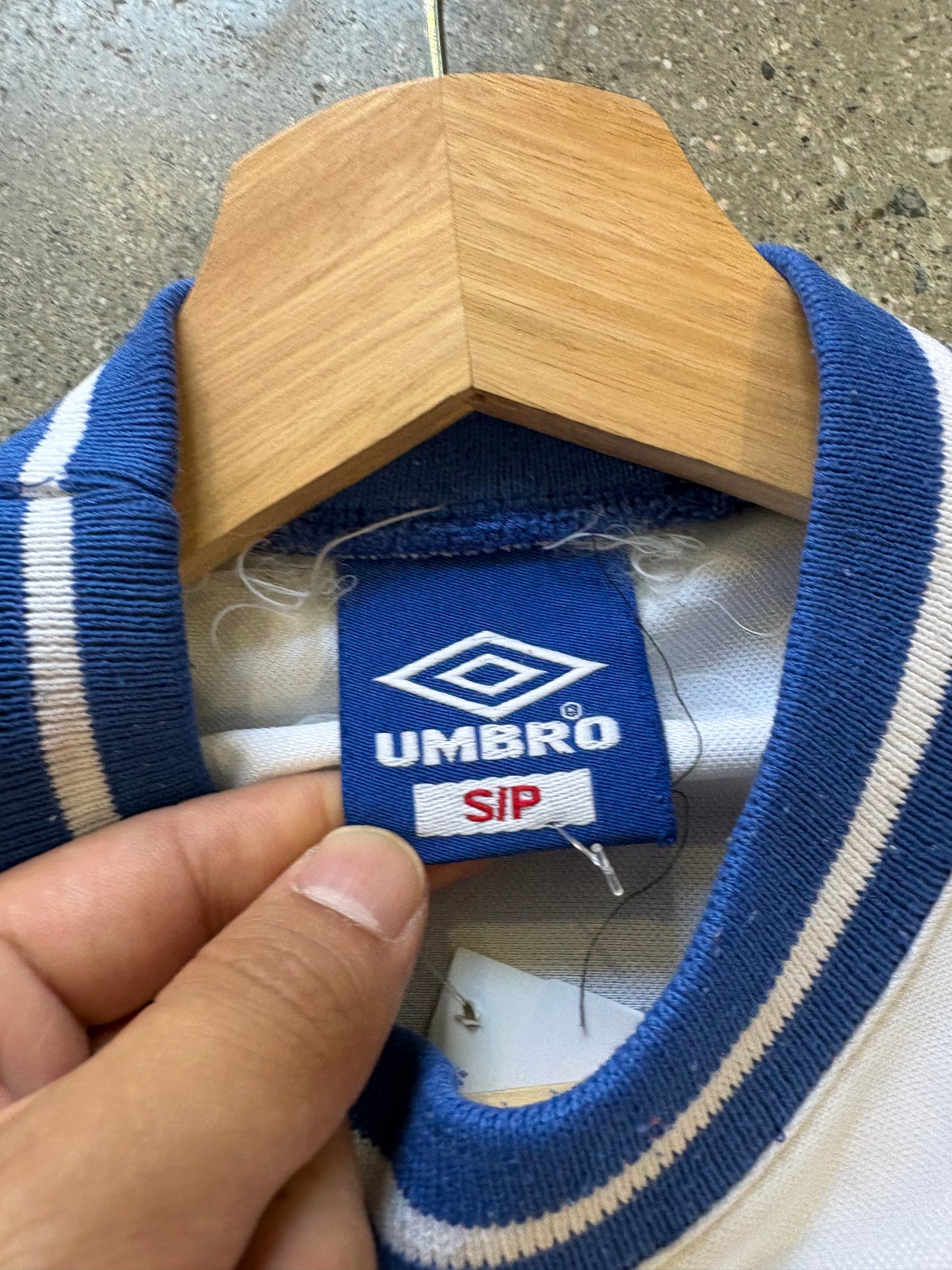 (S/M) 90s Umbro blank kit