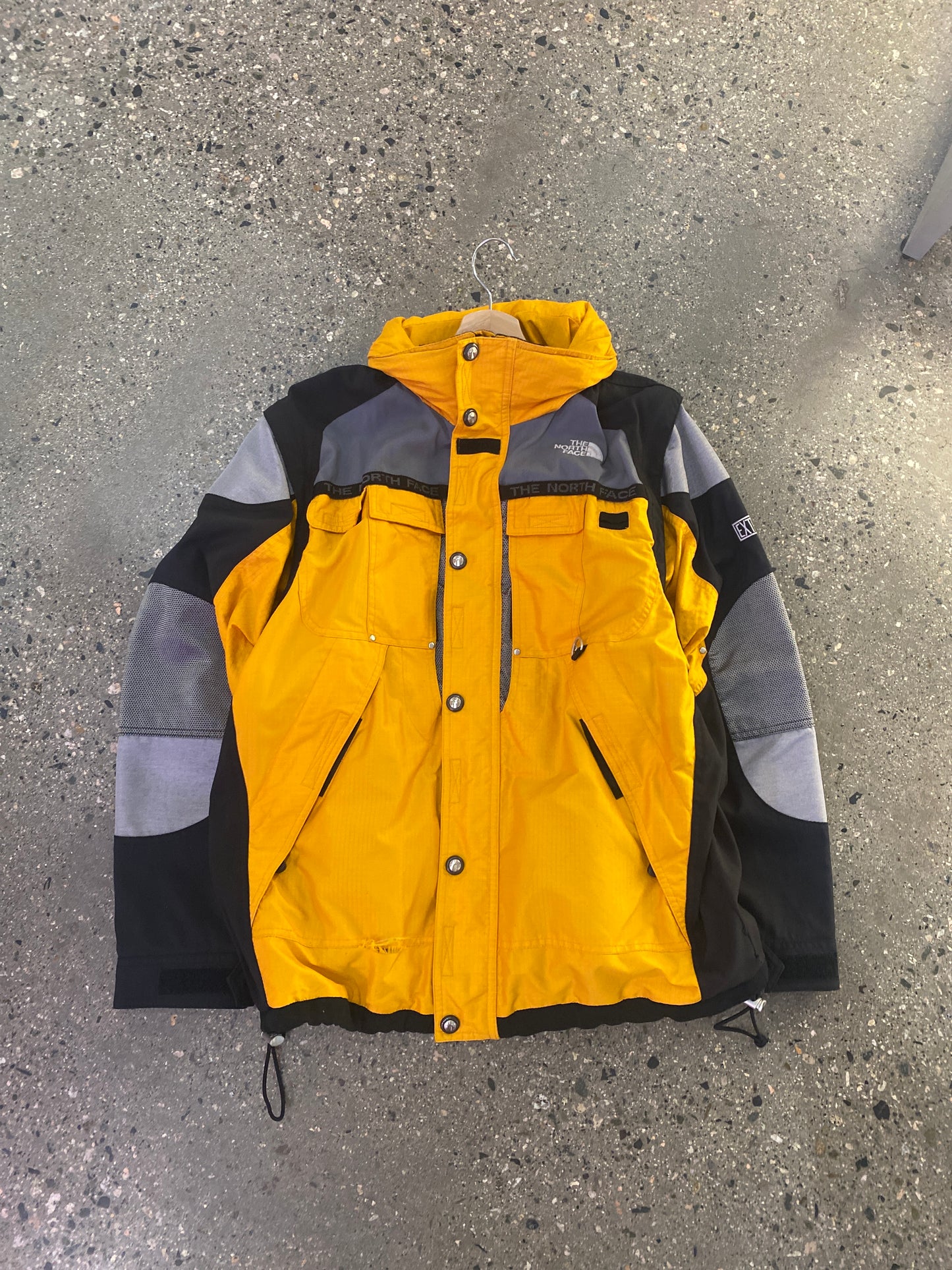 (m) Vintage TNF Steep Jacket (Packable Hood)