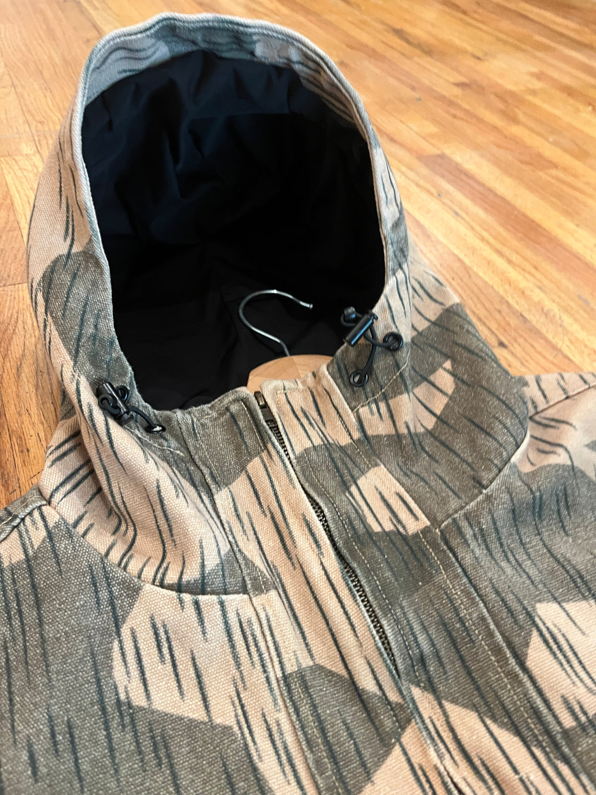(M-L) Adidem Asterisks Anorak Jacket