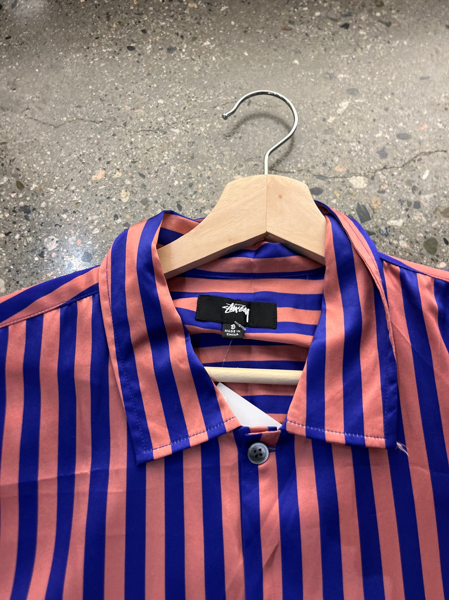 (S) Stussy Silky Striped Button Up