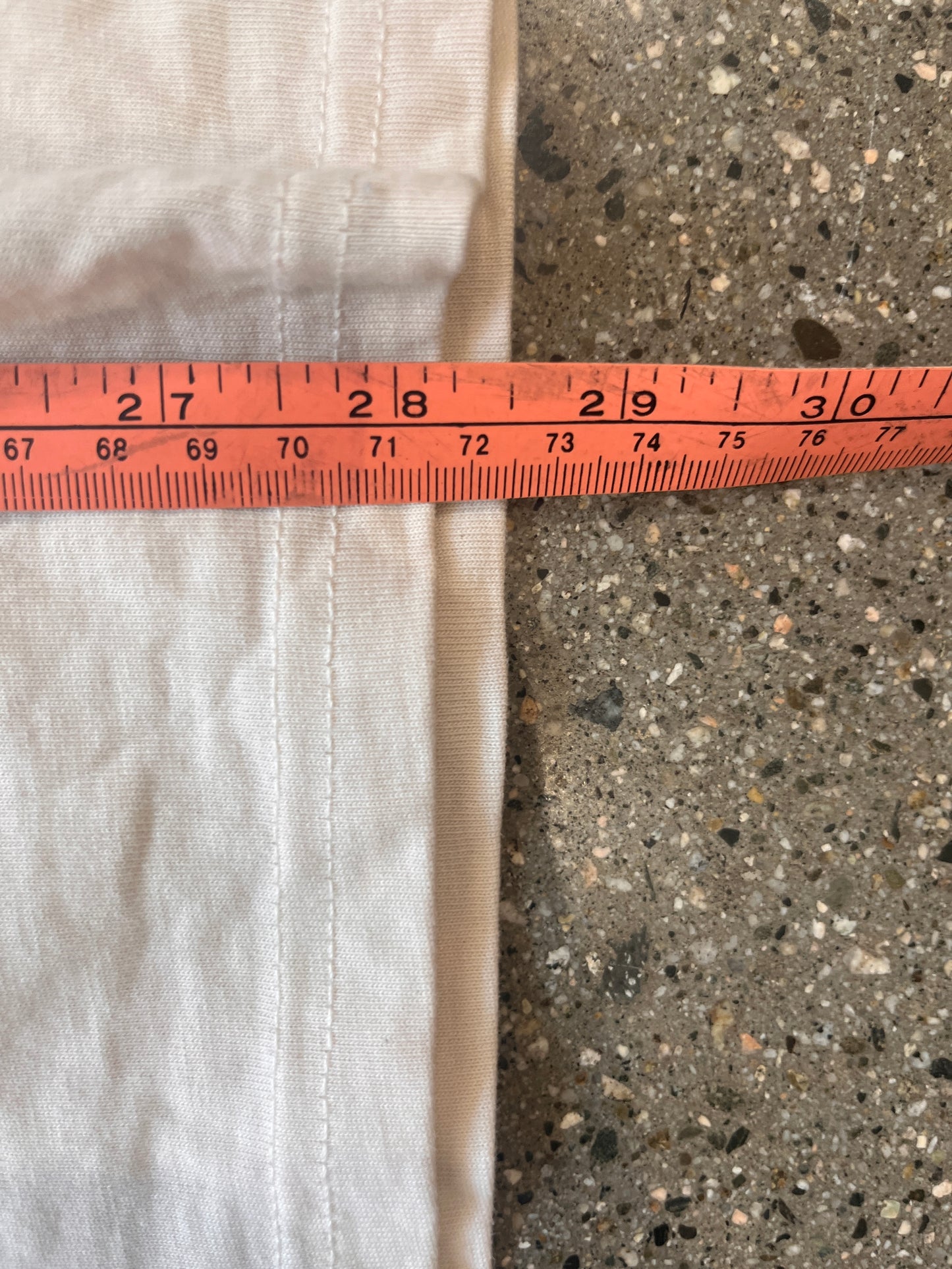 (S/M) Essentials Cream Tee