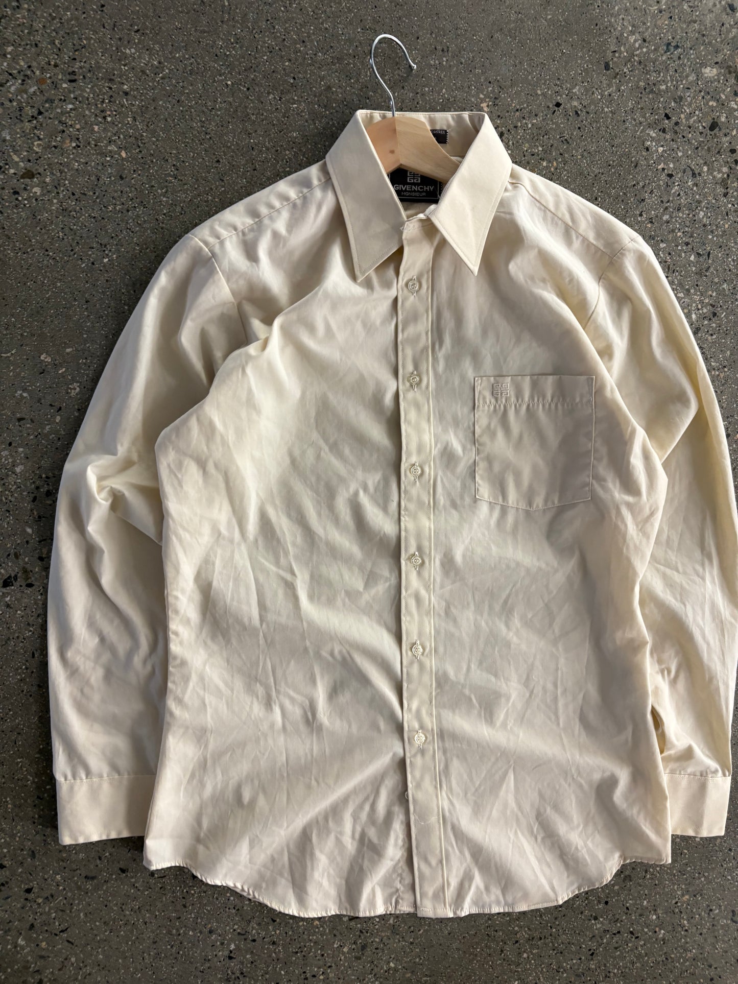 (M) Givenchy Paris Button Up