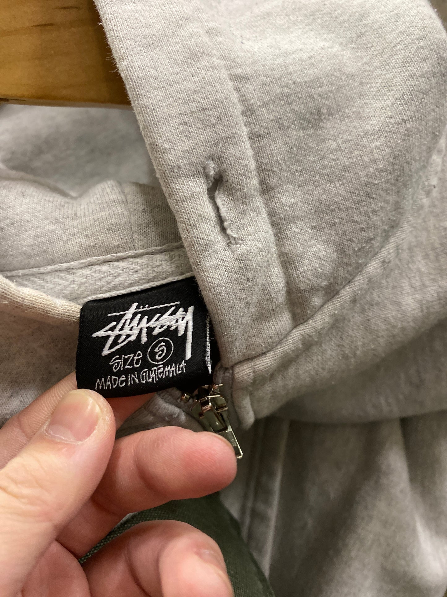 (S) Stussy Thick Zip Up Grey