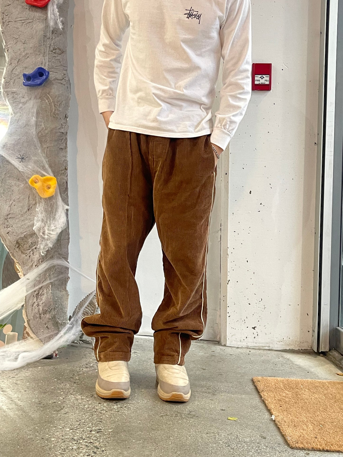 (M) BNWT Brown Stussy Cords