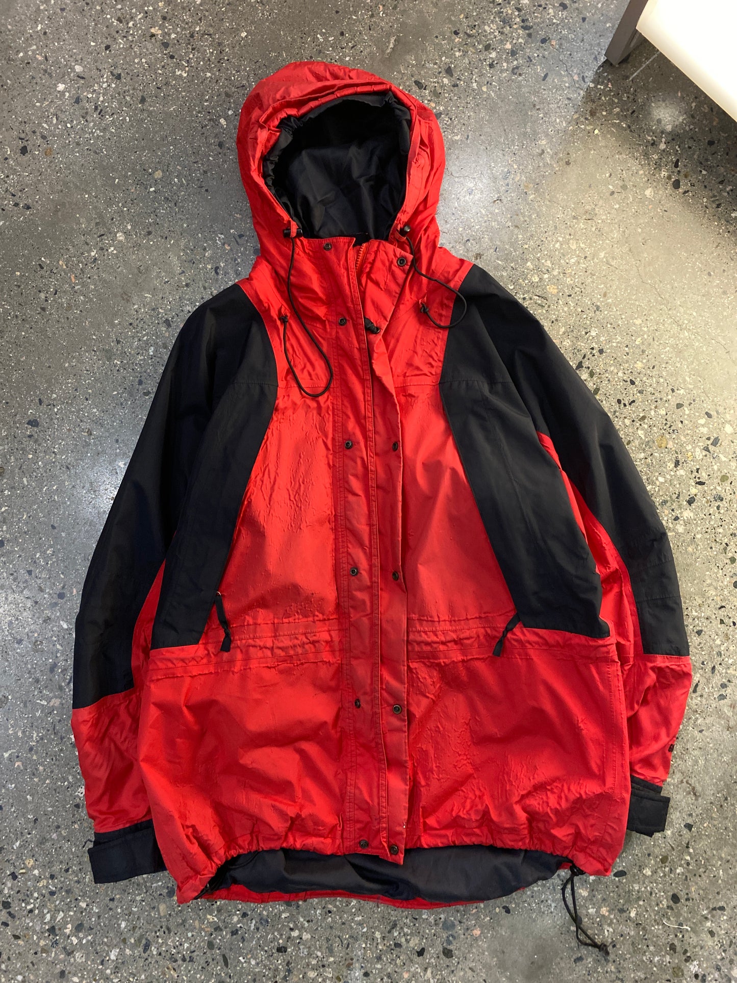 (XL/2X) FW4 - TNF Goretex Black Red JKt