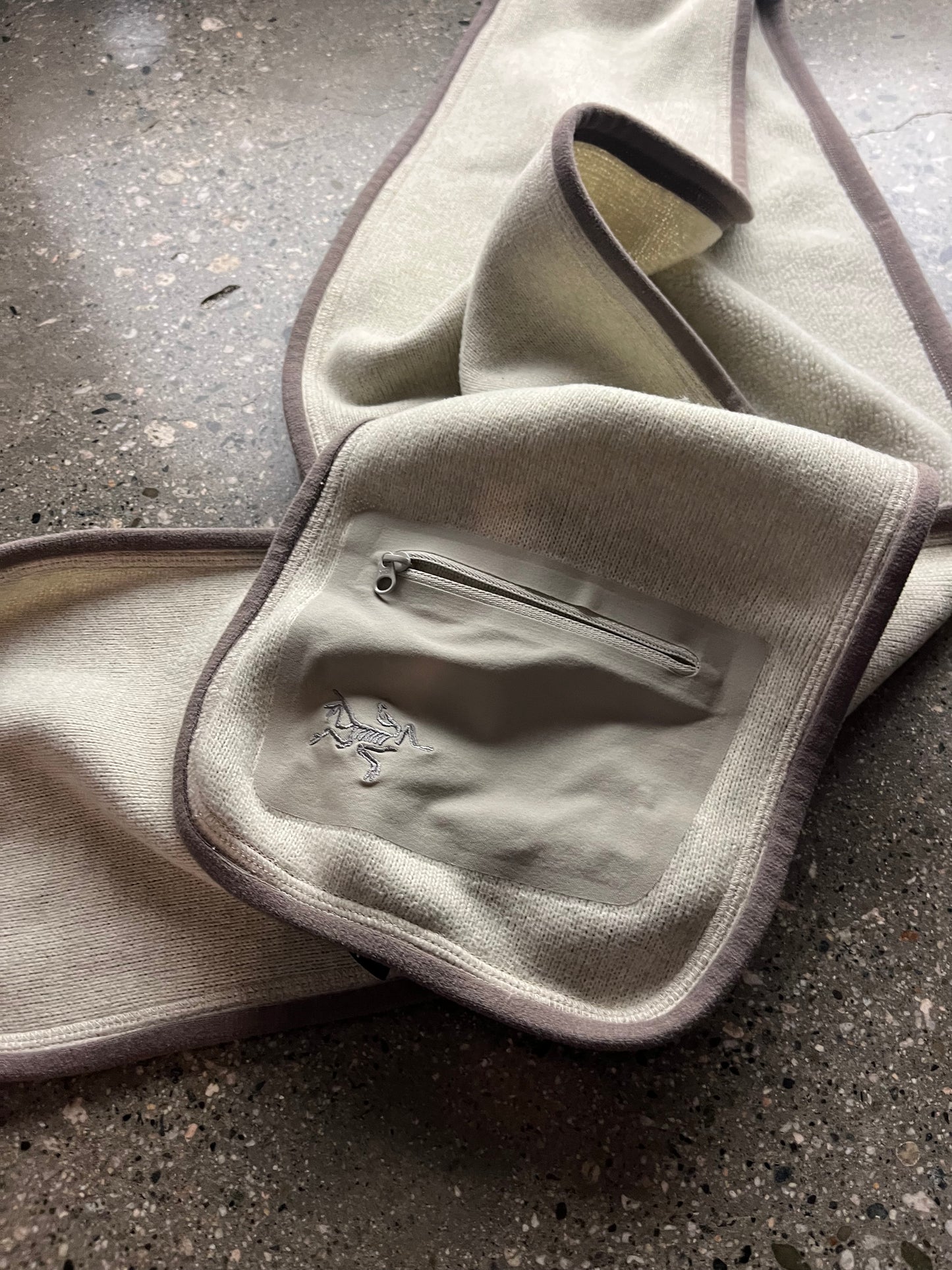 (OS) Vintage Arc’teryx Polartec Fleece Scarf