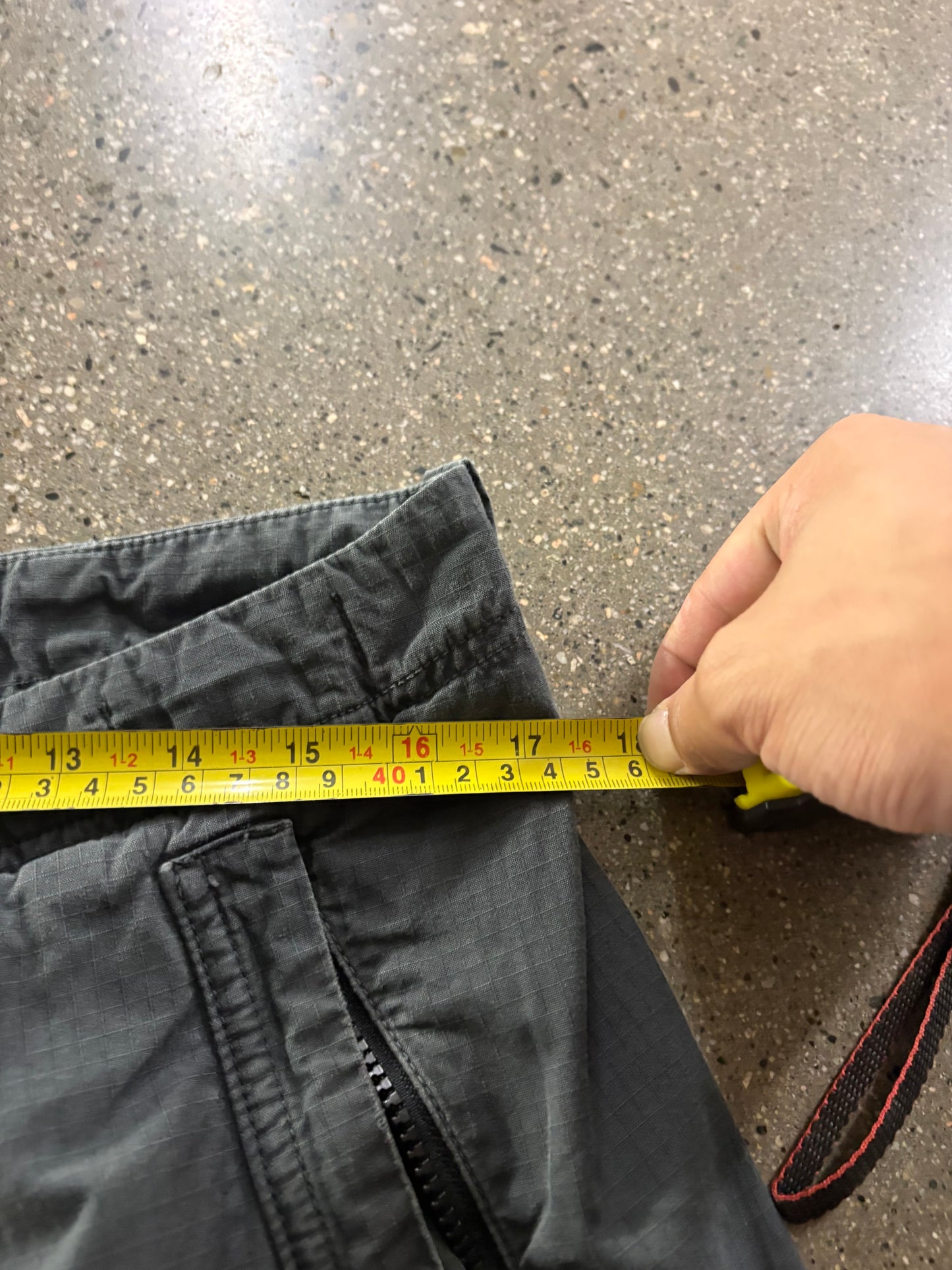 (32x30”) Stone Island stone washed cargos