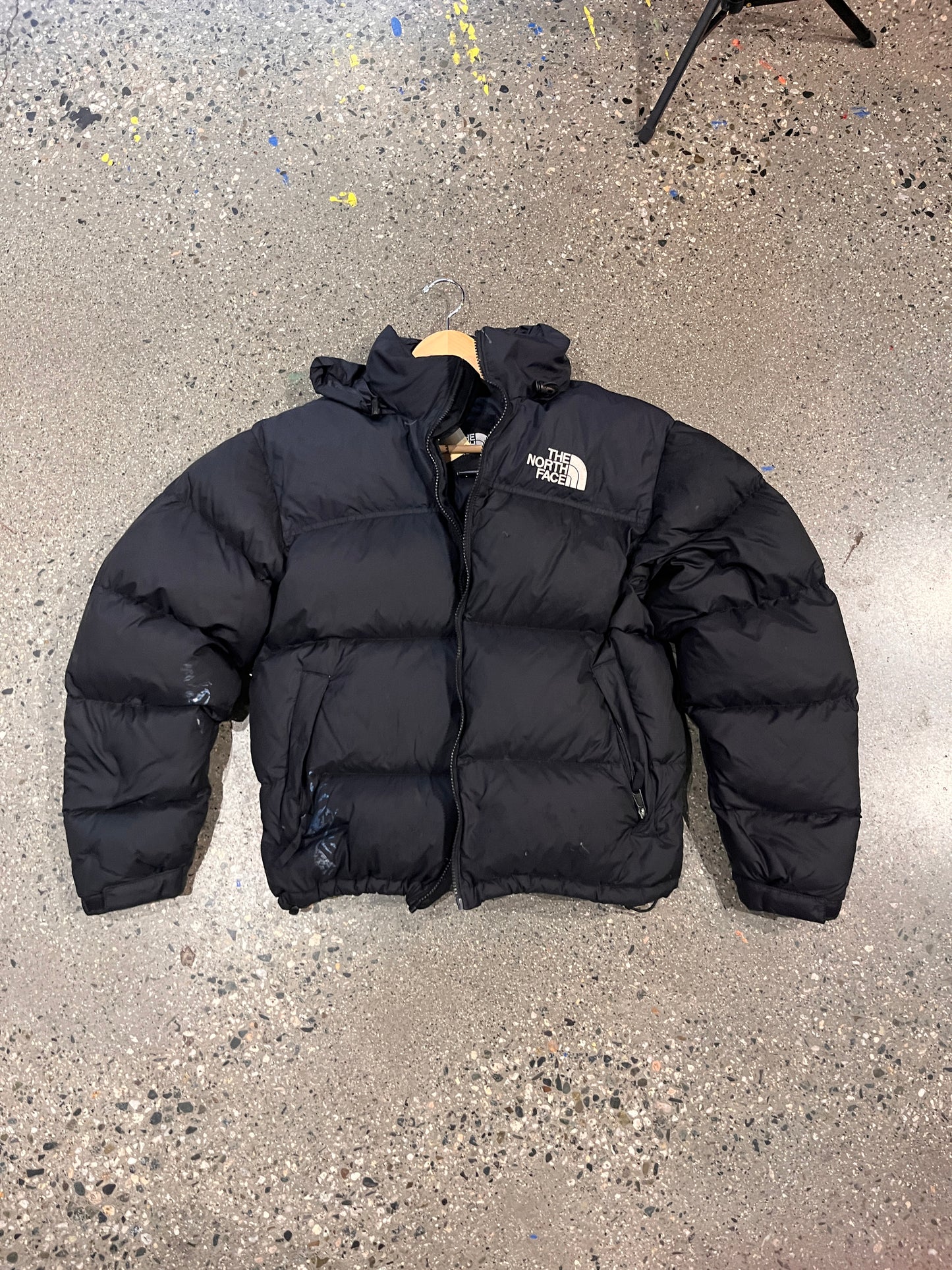 (M) Tnf 700 Nuptse Puffer ( No Zipper)