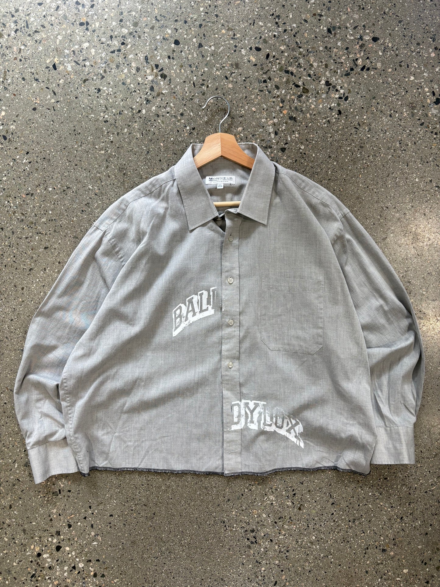 (L/XL) Baldy 1/1 Cropped Givenchy Button up