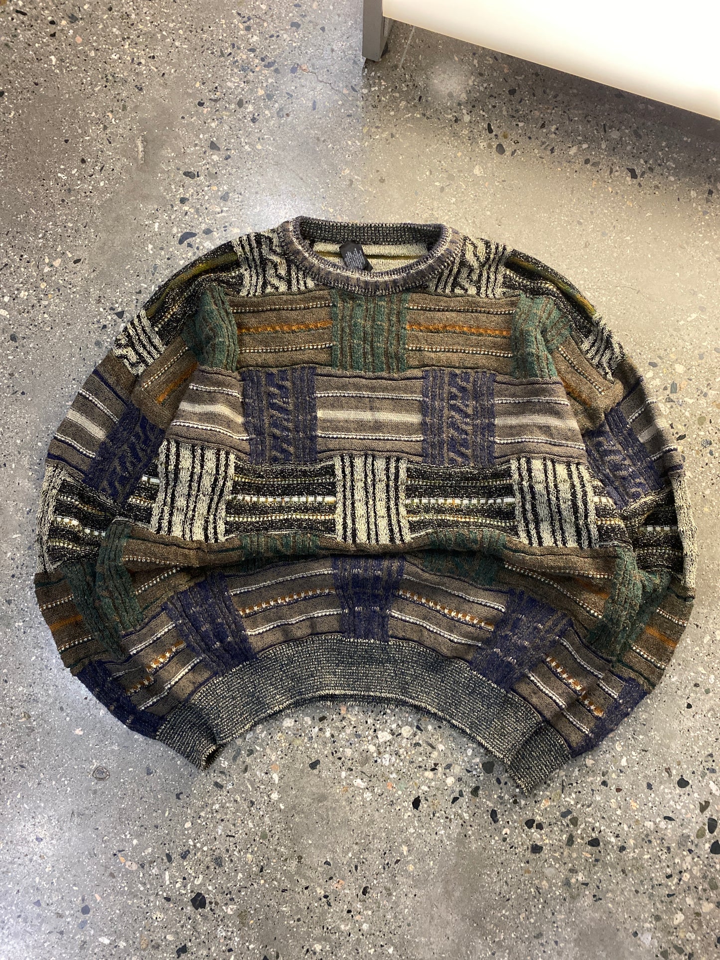 (M) 90s Tosani Box Stripe Pattern 3D Coogi Style Knit