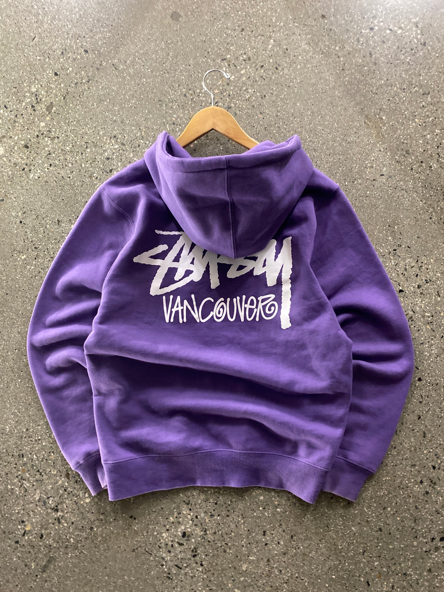 (S) Stussy Purple Vancouver Chapter Zip Up ( some oil stains )