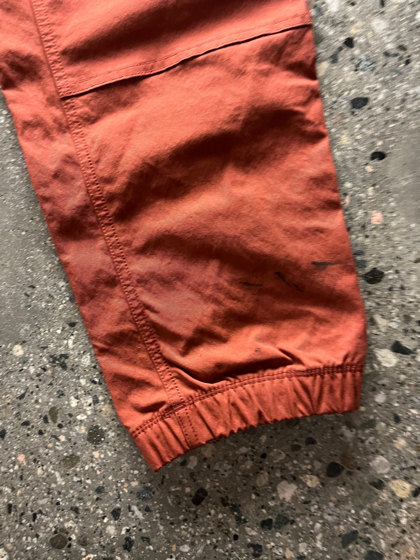 (S) Nike ACG Mountaineering Ripstop Pant