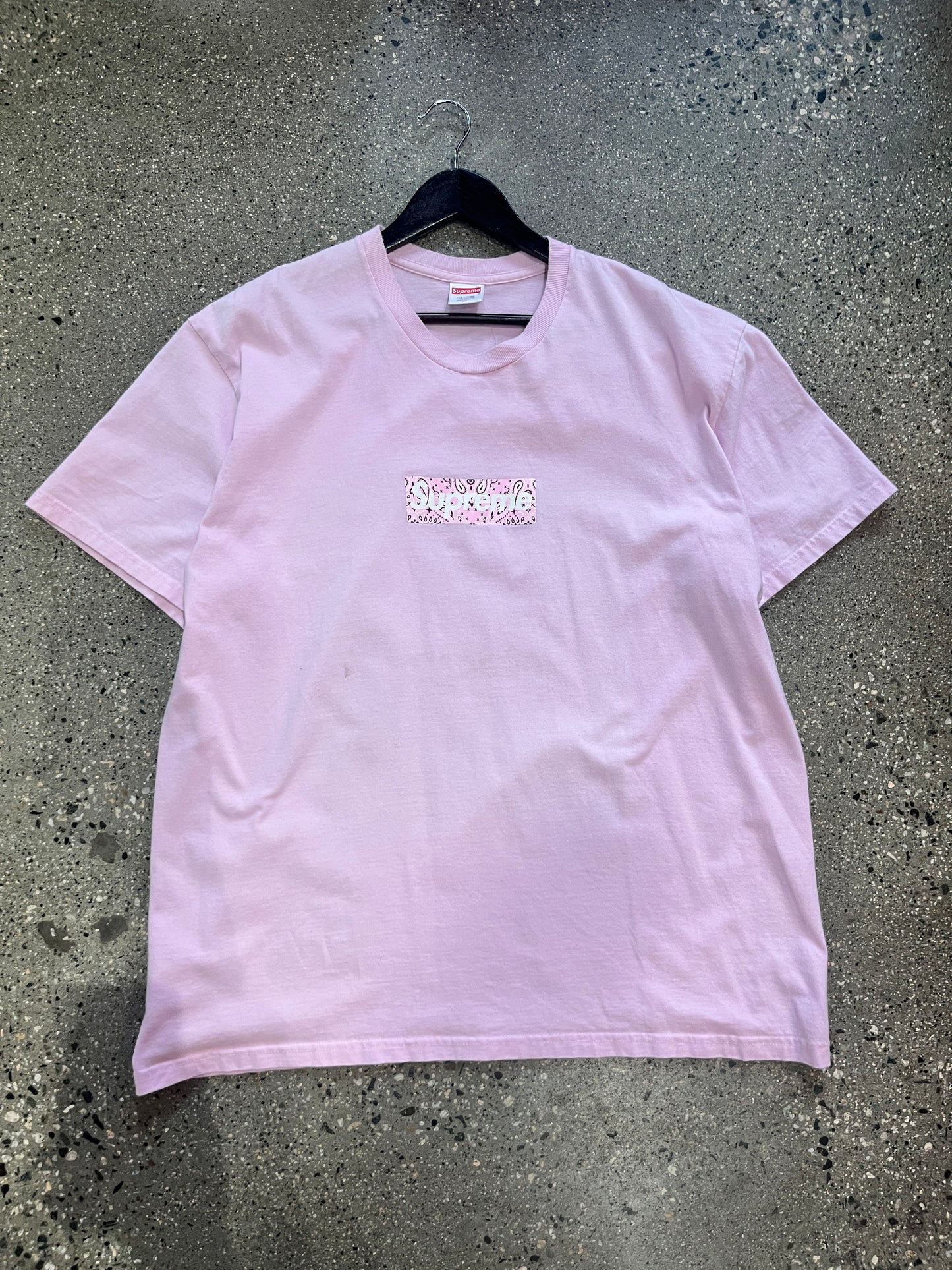 (XL) Supreme Bandana Box Logo Tee